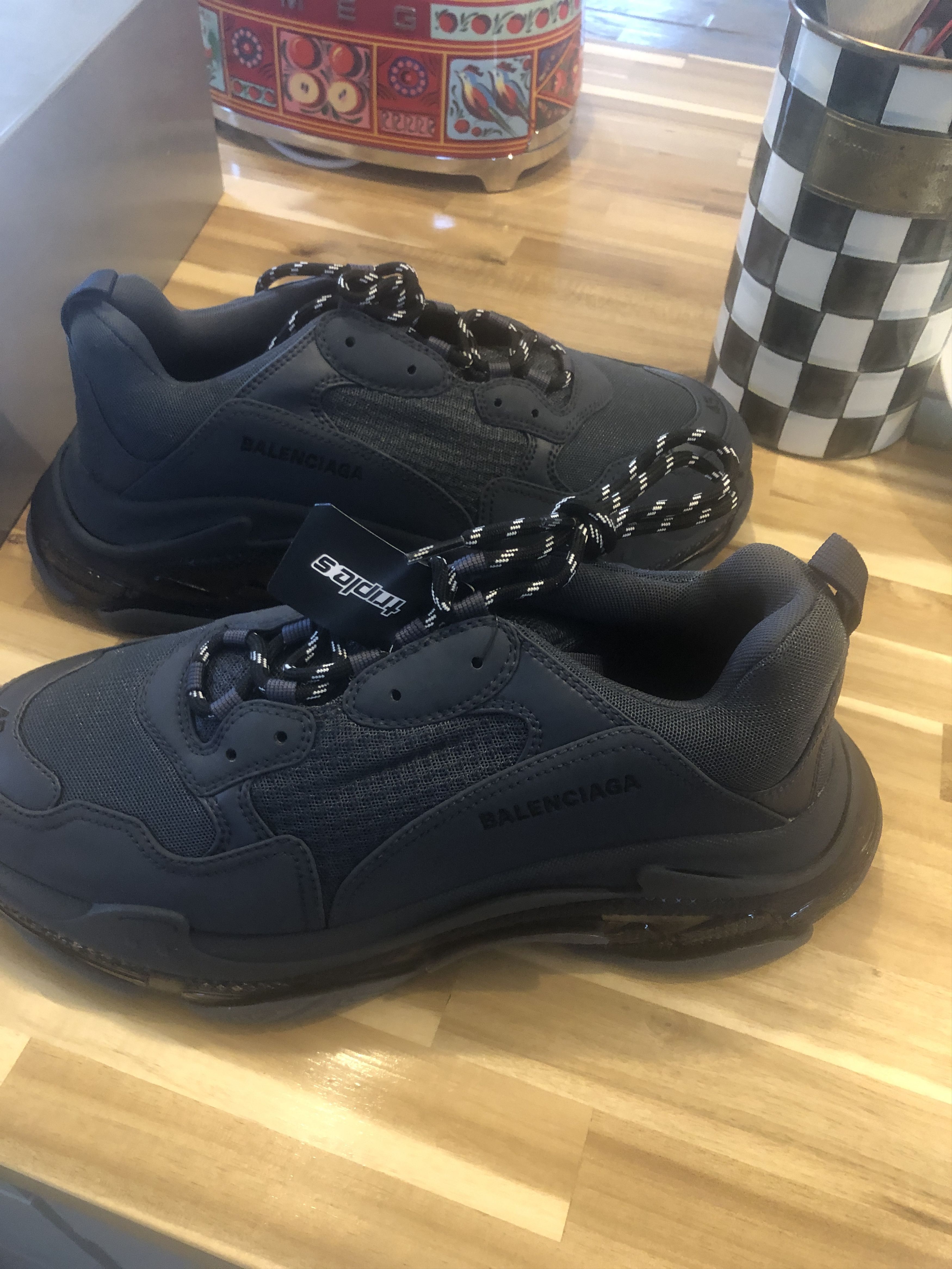 Balenciaga NEW NWT Balenciaga Sneakers TRIPLE S Dark Grey Size US 12 / EU 45 - 9 Thumbnail