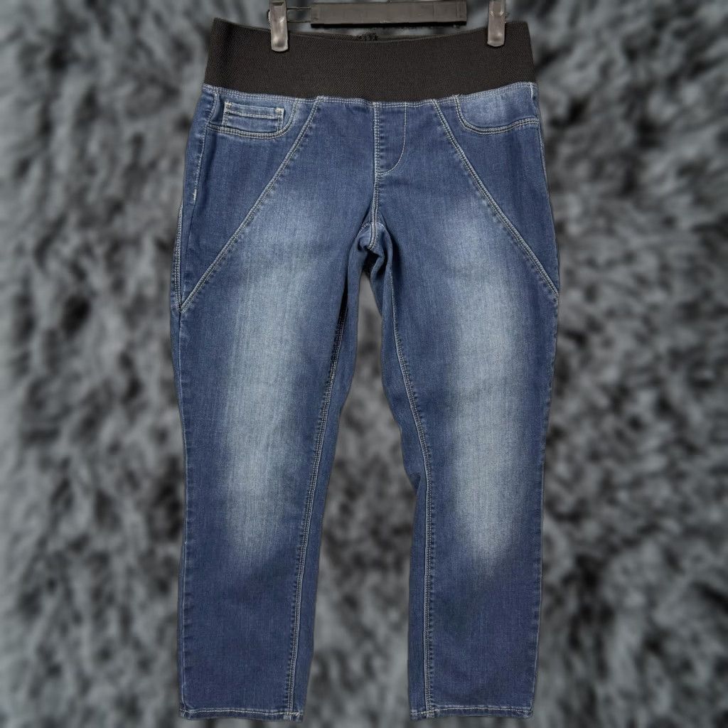 DKNY DKNY Jeans Jegging Womens 10 Blue Medium Wash Pull On Elastic Waist Denim Ankle Size 32" / US 10 / IT 46 - 1 Thumbnail