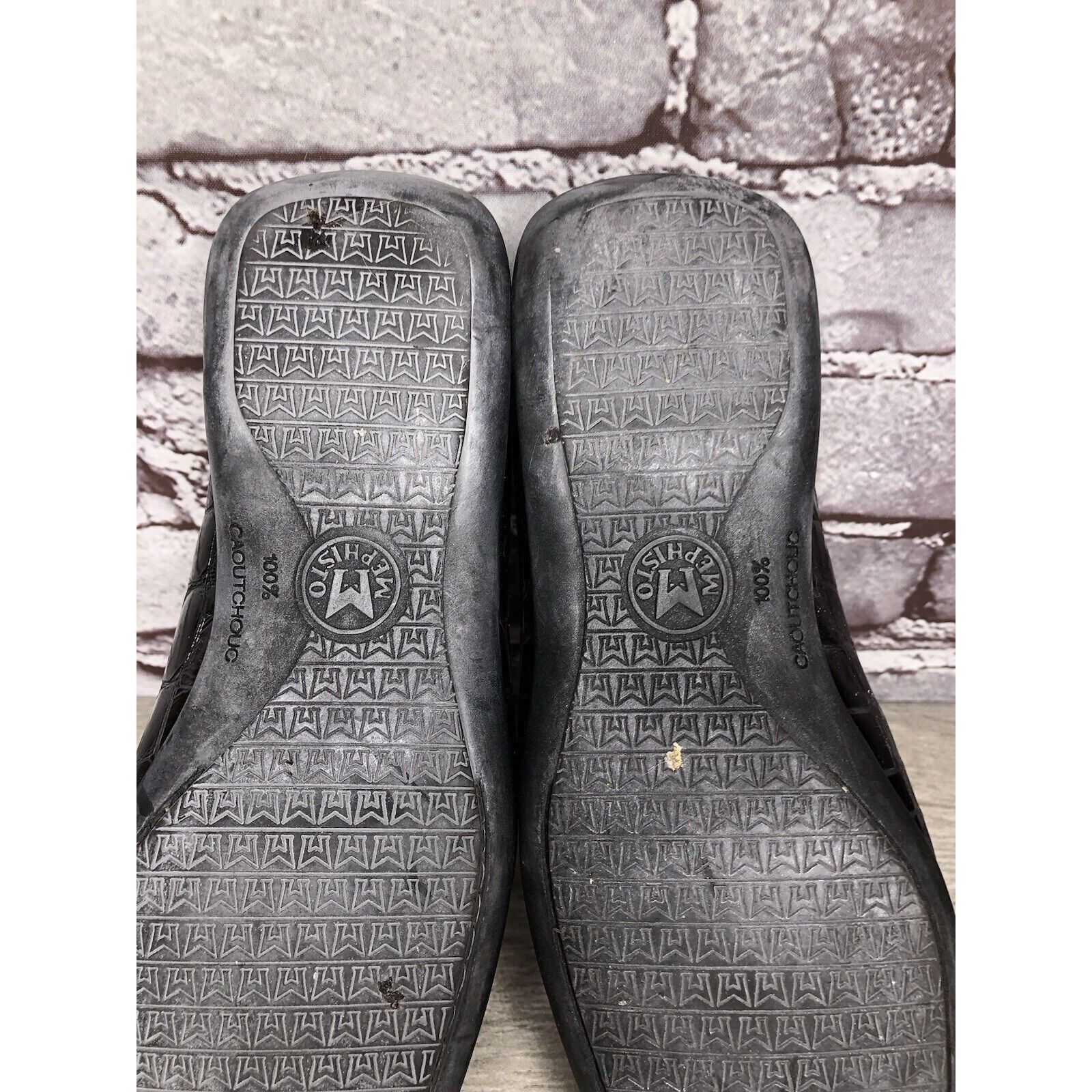 Mephisto Mephisto Black Patent Leather Crocometal Croc Print Mules Sh Size US 8 / IT 38 - 15 Thumbnail