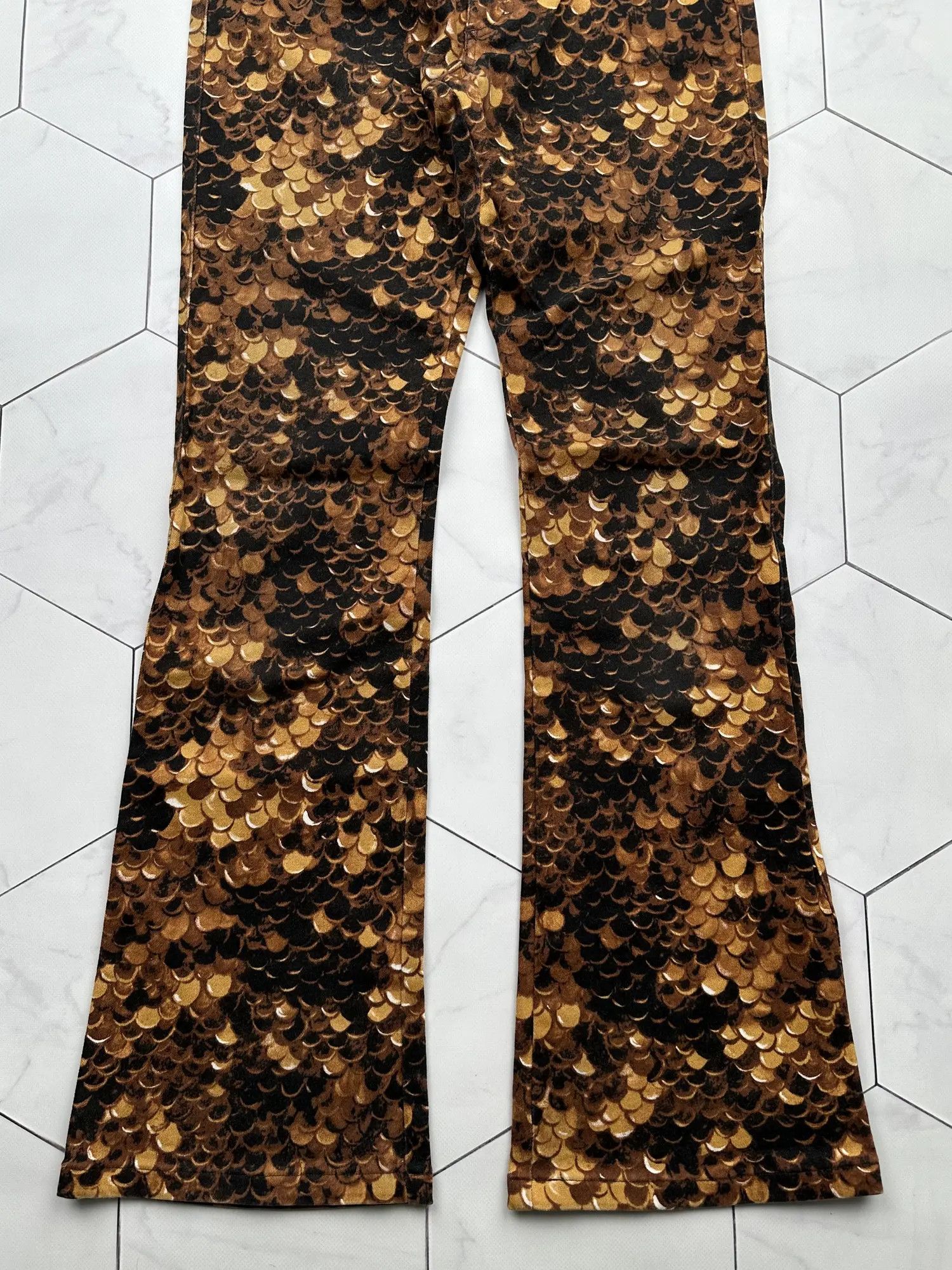 Japanese Brand Vintage Printed Flare Pants (B432)E2 Size 28" / US 6 / IT 42 - 3 Thumbnail