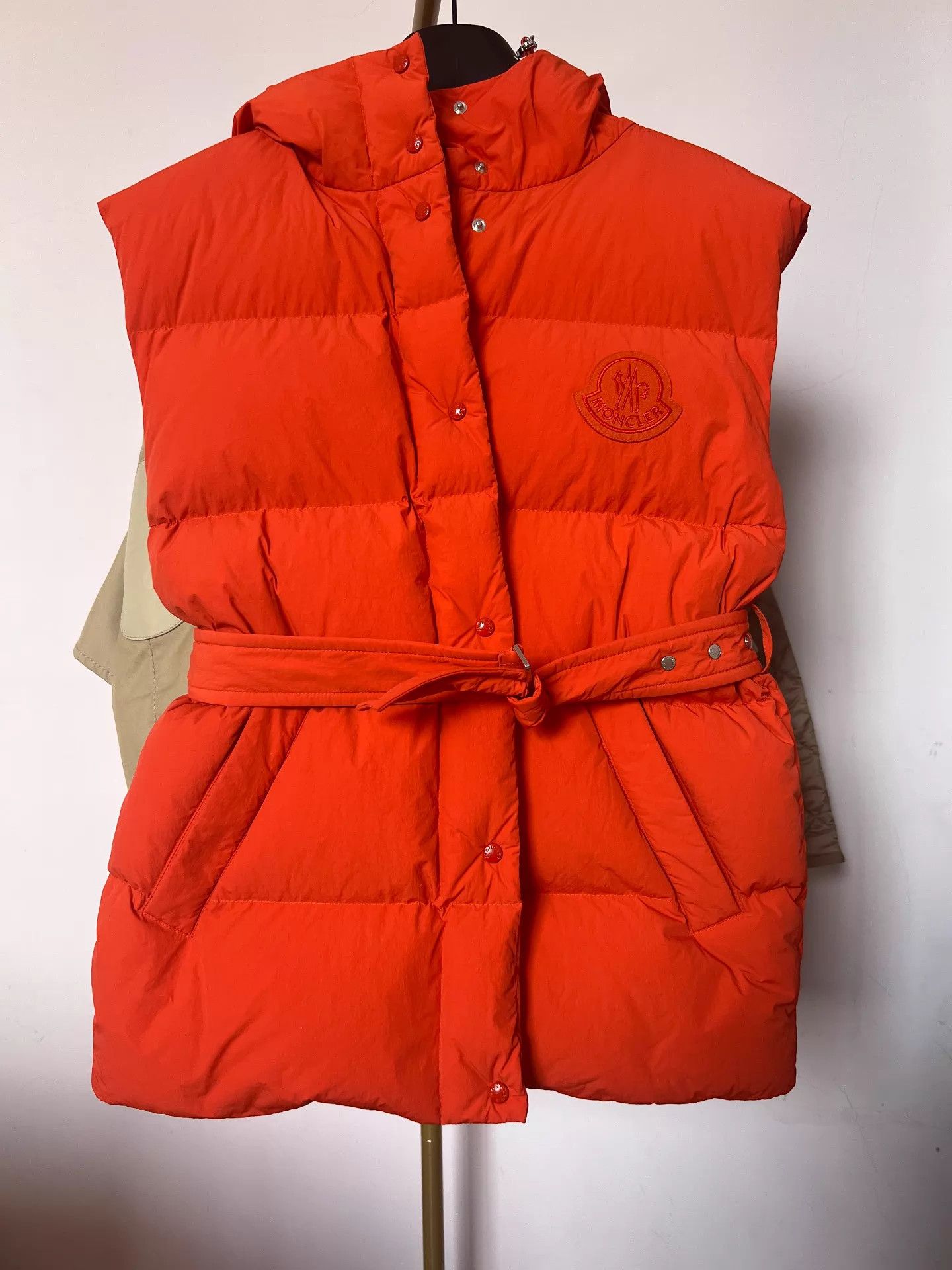 Moncler Moncler Women's Vest Size 0 Size XS / US 0-2 / IT 36-38 - 1 Thumbnail