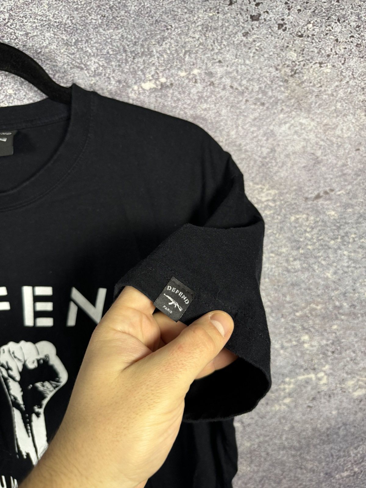 DEFEND PARIS Defend Paris Human Rights Black T Shirt Large Size US L / EU 52-54 / 3 - 5 Thumbnail