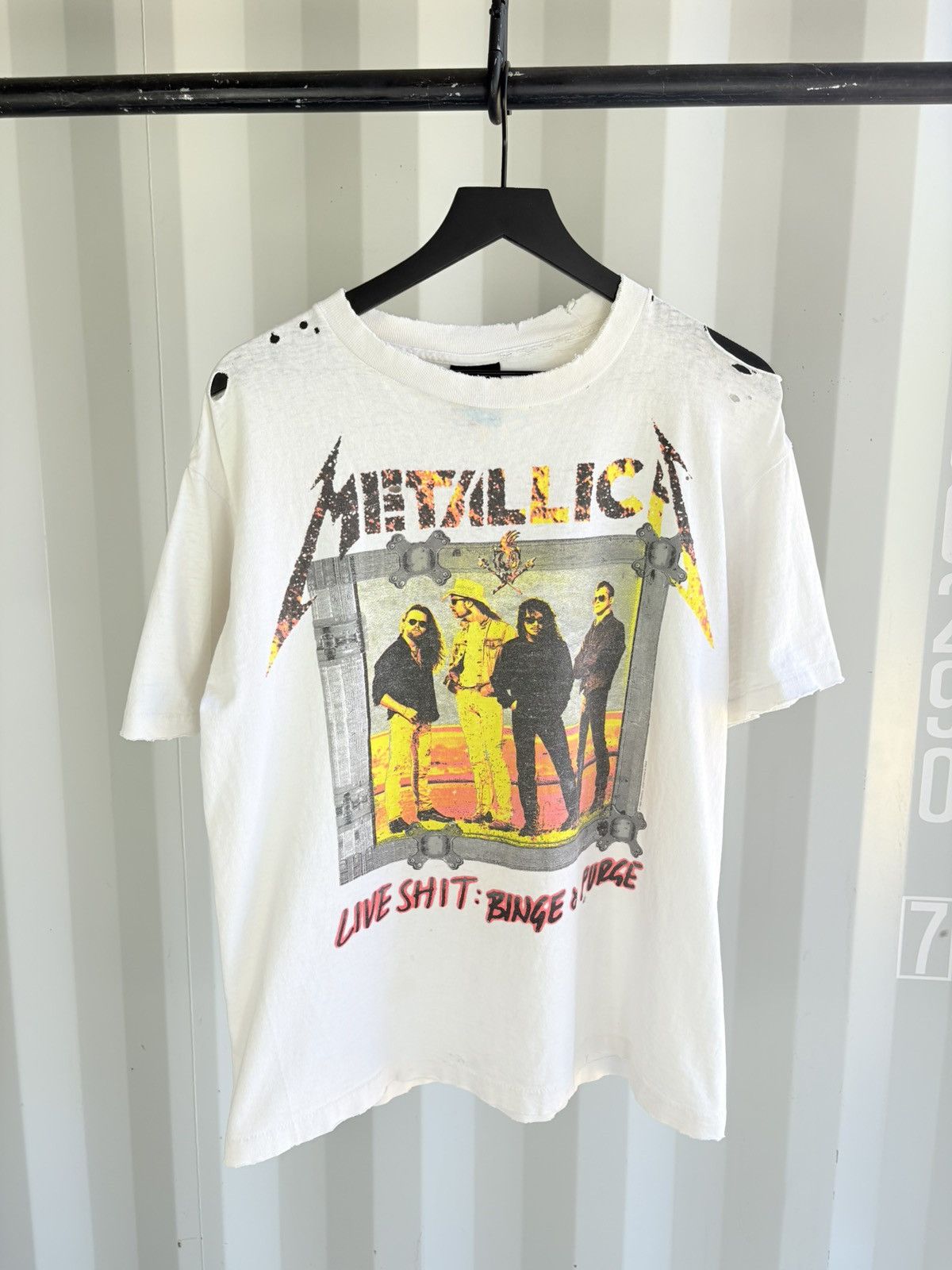 Band Tees Vintage Metallica Shirt Thrashed Faded Distressed GRUNGE Size US XL / EU 56 / 4 - 1 Thumbnail