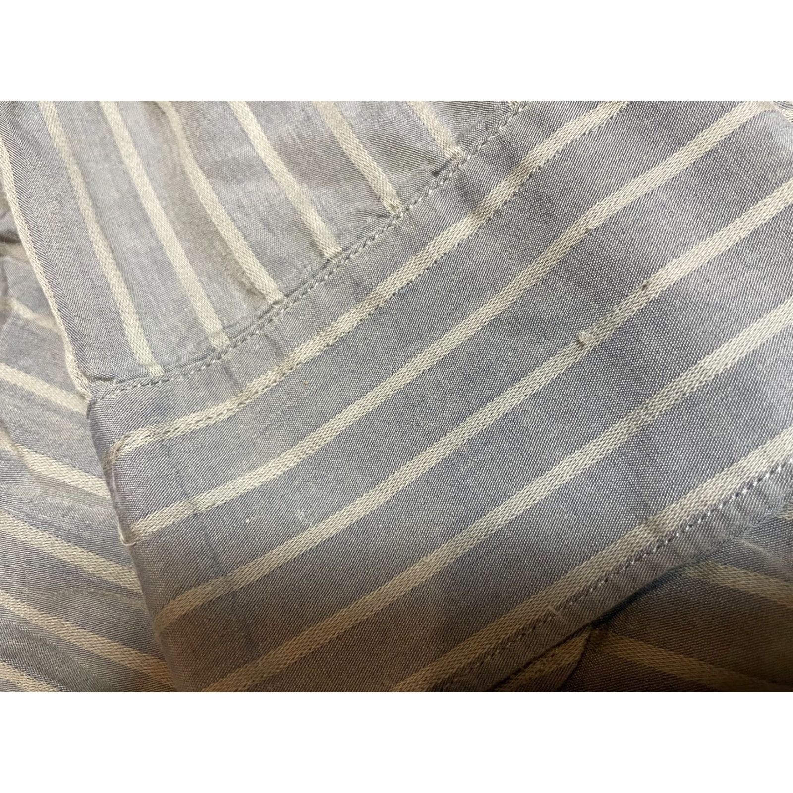 Calvin Klein **Calvin Klein XXL Men's Gray Striped Button-Up Shirt** User: **Calvin Klein Gray Men's XXL Striped Button-Up Shirt** Size US XXL / EU 58 / 5 - 4 Thumbnail