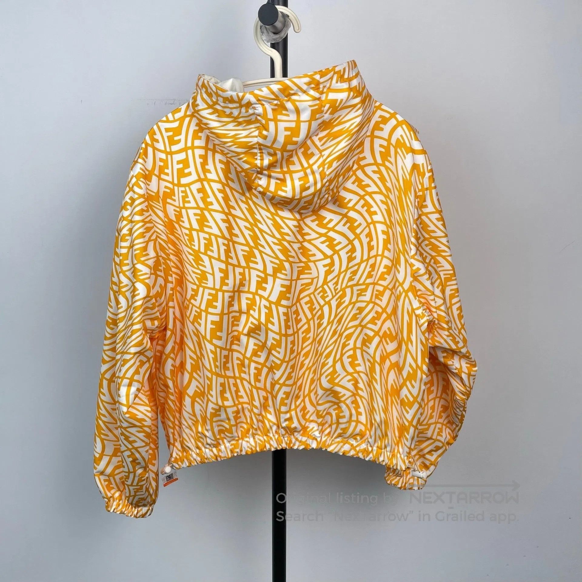 Fendi FENDI Yellow and White Logo Full Print Drawstring Long Sle Size US S / EU 44-46 / 1 - 2 Thumbnail