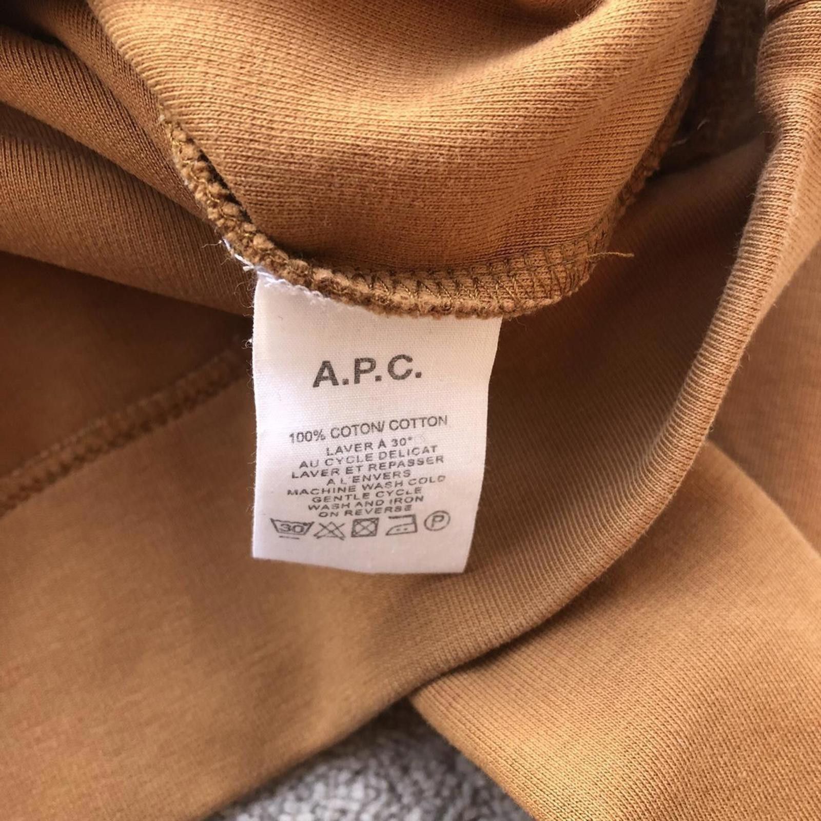 A.P.C. A.P.C Crewneck Sweatshirt Jumper Size US S / EU 44-46 / 1 - 4 Thumbnail