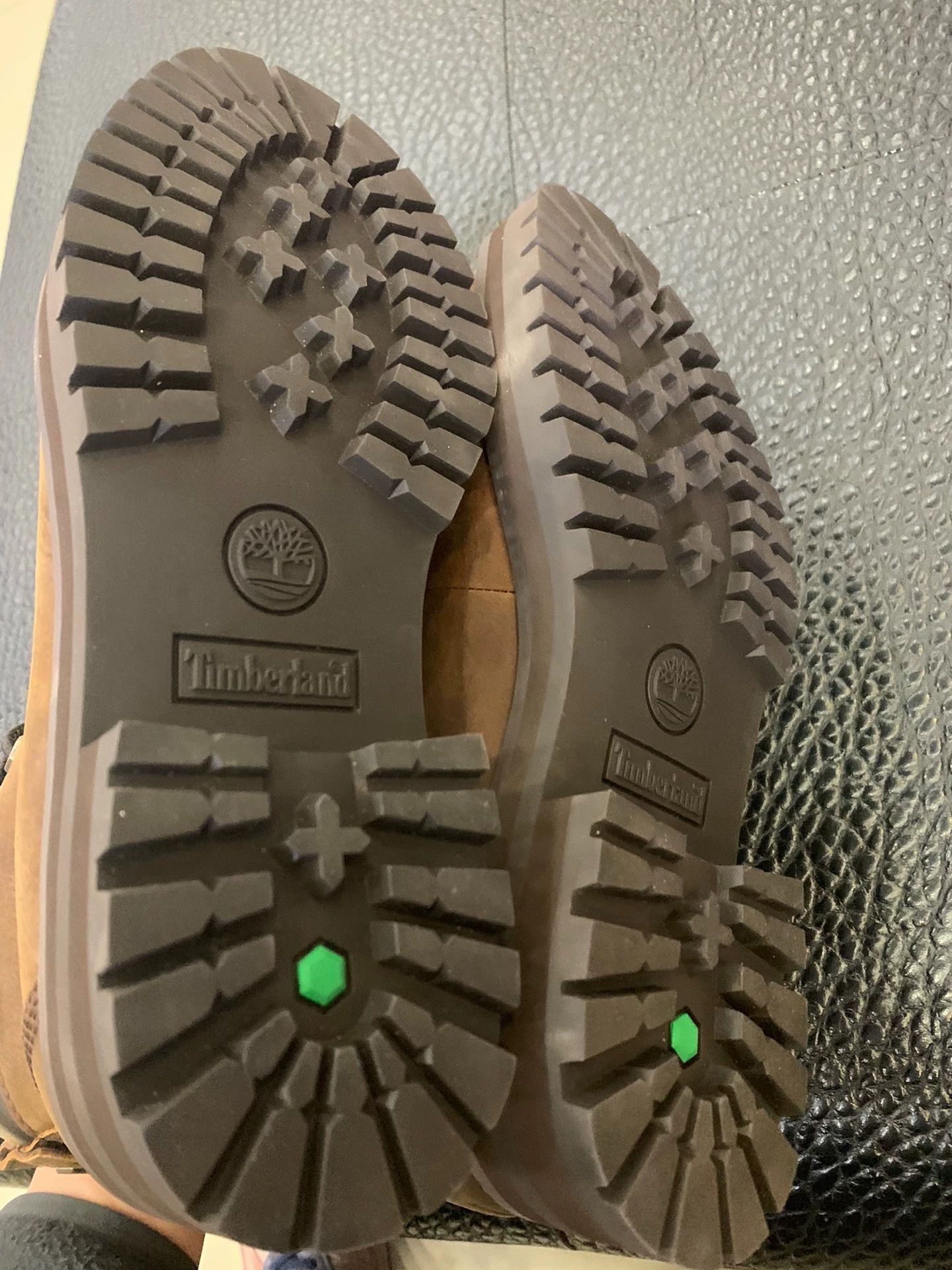 Timberland Timberland M Waterproof High-Top Hiking Boot A2BSR 43 New Size US 10 / EU 43 - 4 Thumbnail
