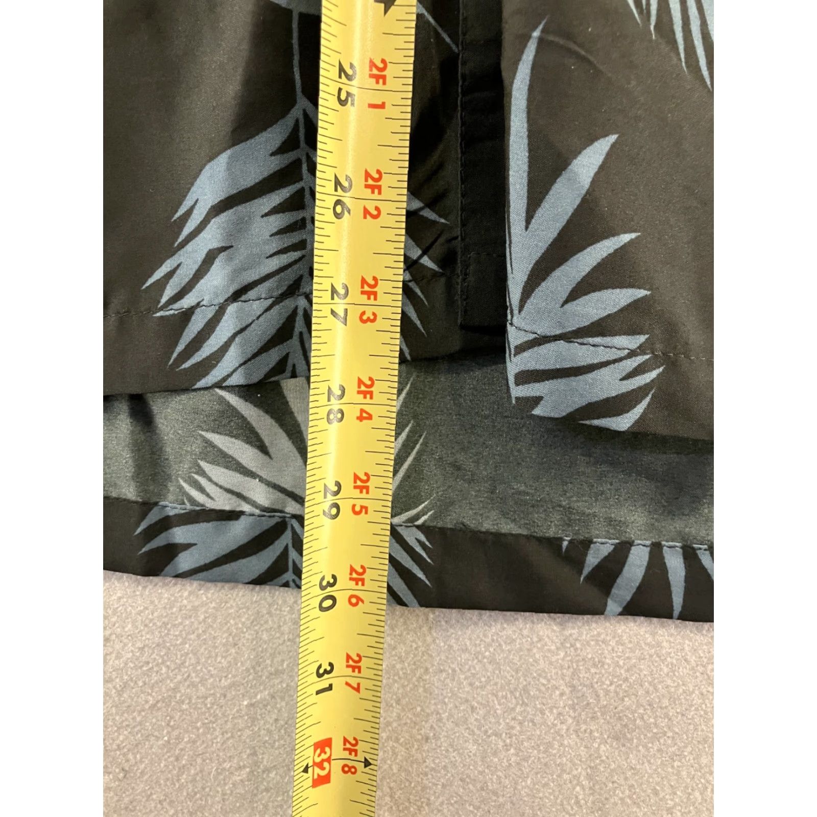 CO Pacific & Co Black Hawaiian Shirt Mens XL Floral and Beer Bottles Print Shirt Pacific & Co XL Black Floral Beach Hawaiian Drinks Print Mens Size US XL / EU 56 / 4 - 5 Thumbnail
