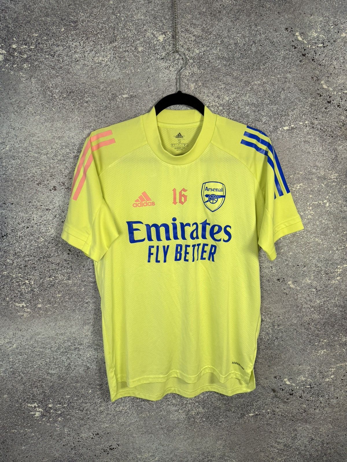 Adidas × Vintage Vintage Arsenal 2020 Adidas Pre match Jersey Blokcore S sz Size US S / EU 44-46 / 1 - 1 Thumbnail