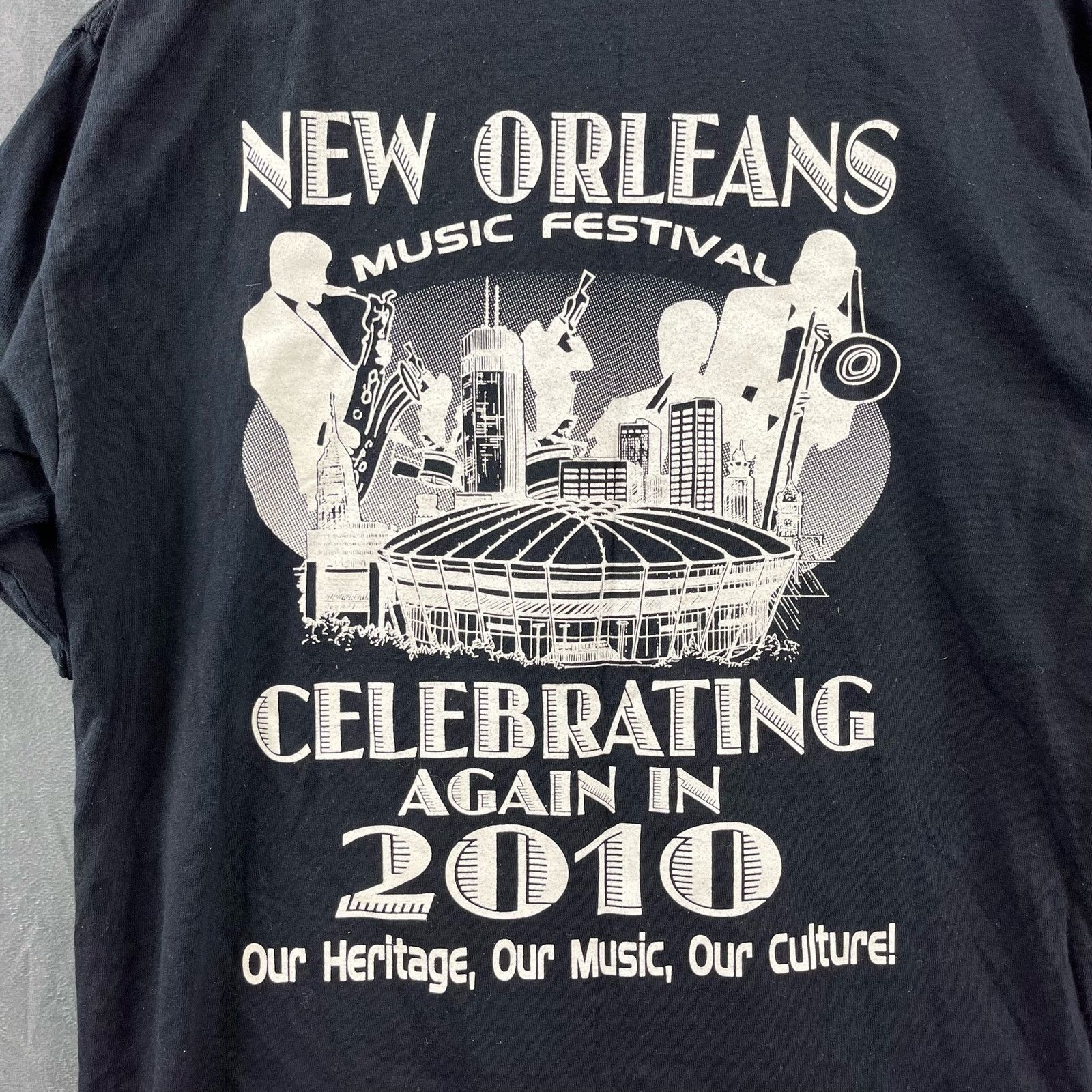 Gildan 2010 New Orleans Music Festival Shirt Graphic Jazz Music Size US L / EU 52-54 / 3 - 8 Thumbnail
