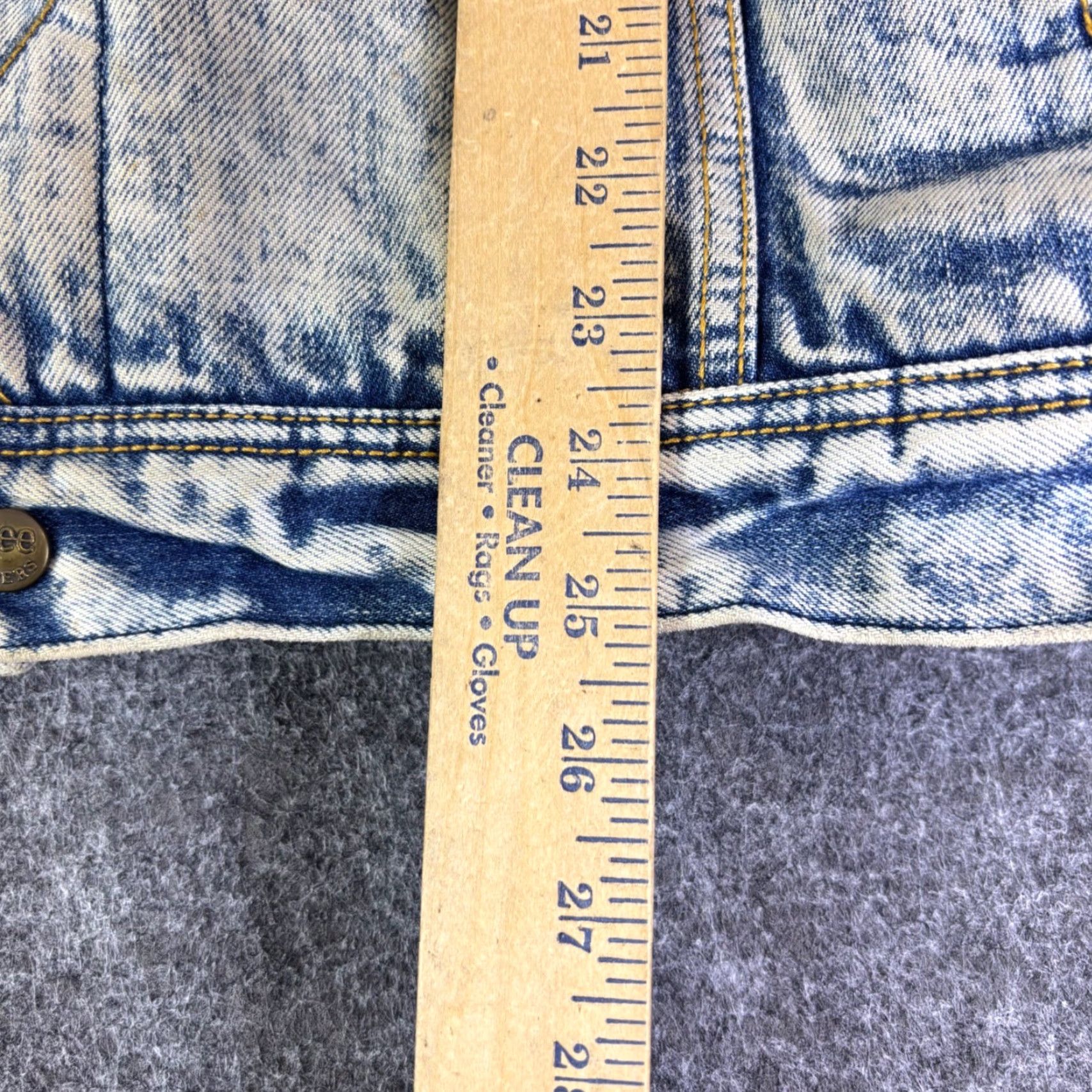 Vintage Vintage Lee Riders Denim Jacket Blue L Size US L / EU 52-54 / 3 - 4 Thumbnail