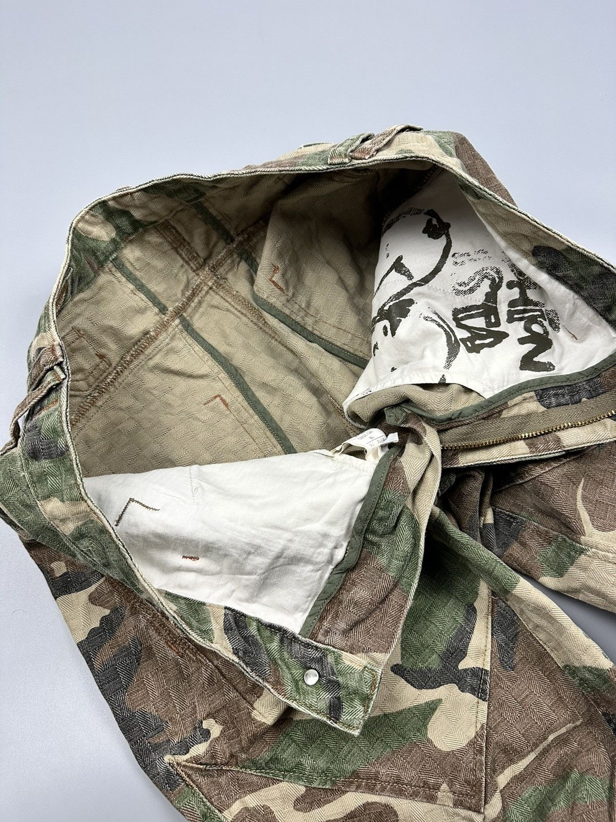 Marithe + Francois Girbaud 🔥Rare🔥Vintage Marithe Francois Girbaud Camouflage Pant Size US 32 / EU 48 - 11 Thumbnail