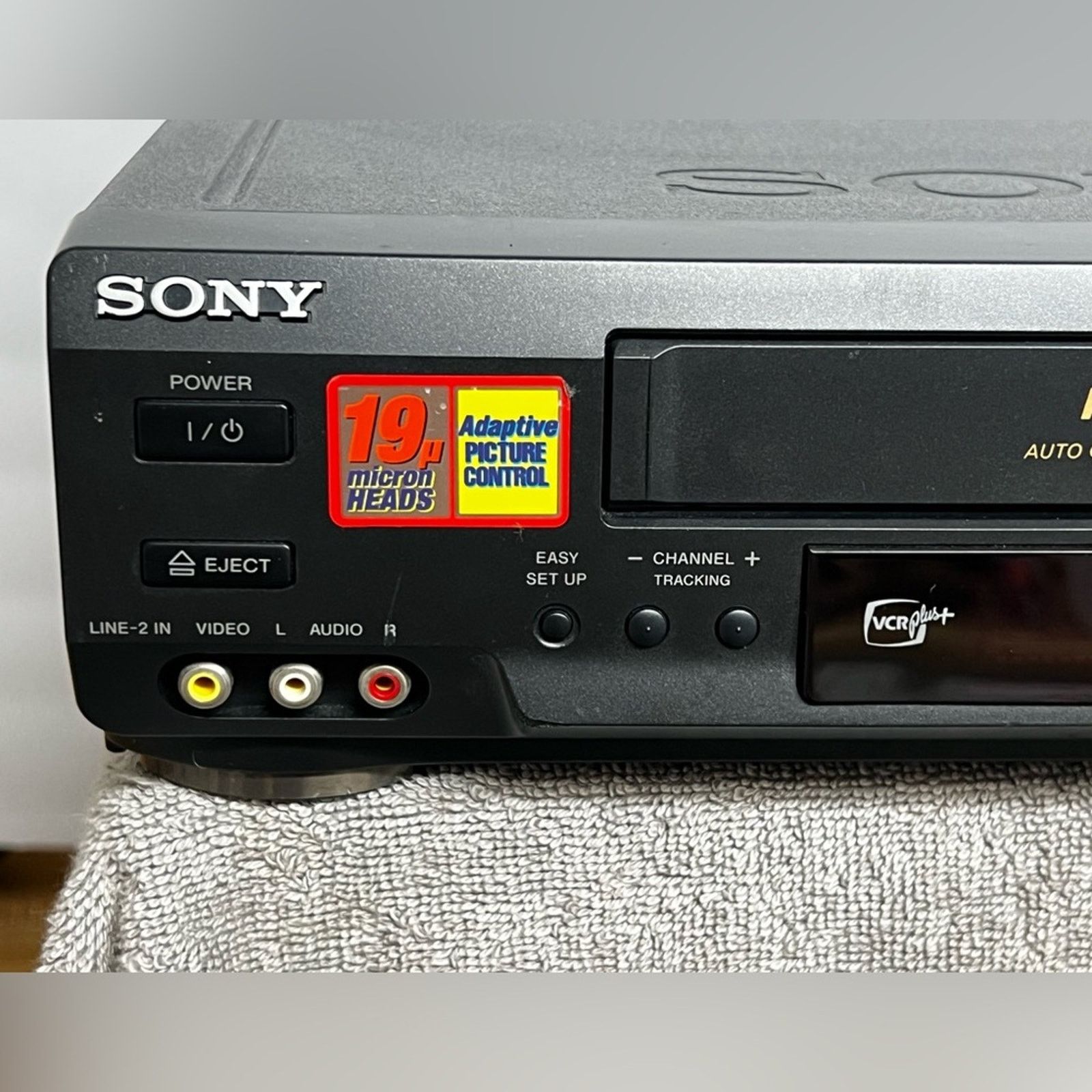 Sony Sony SLV-N60 VCR VHS Player 4-Head NO Remote - TESTED/WORKS Size ONE SIZE - 4 Thumbnail