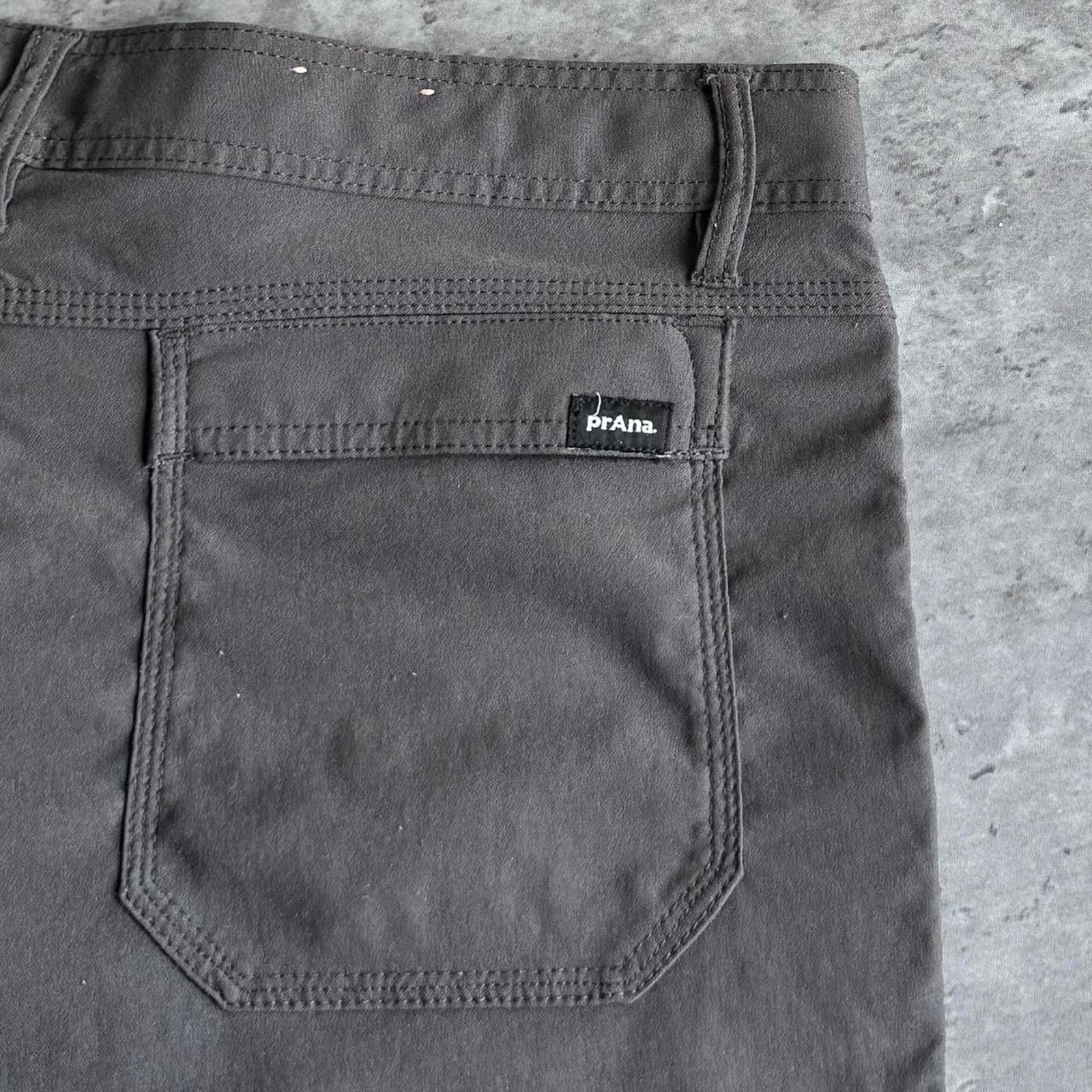Japanese Brand × Prana × Vintage Prana Wolf Grey Slim Fit Lightweight Cargo Utility Pants Size US 36 / EU 52 - 3 Thumbnail