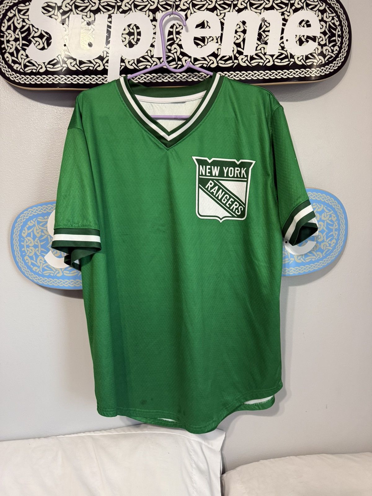 NHL Irish Day Rangers Jersey Size US L / EU 52-54 / 3 - 1 Thumbnail