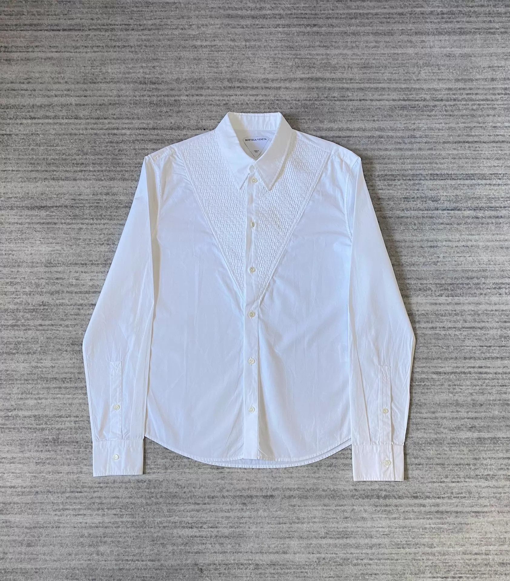 Bottega Veneta Bottega Veneta Chest Knit Intrecciato White Shirt Size 46 Size US S / EU 44-46 / 1 - 1 Thumbnail