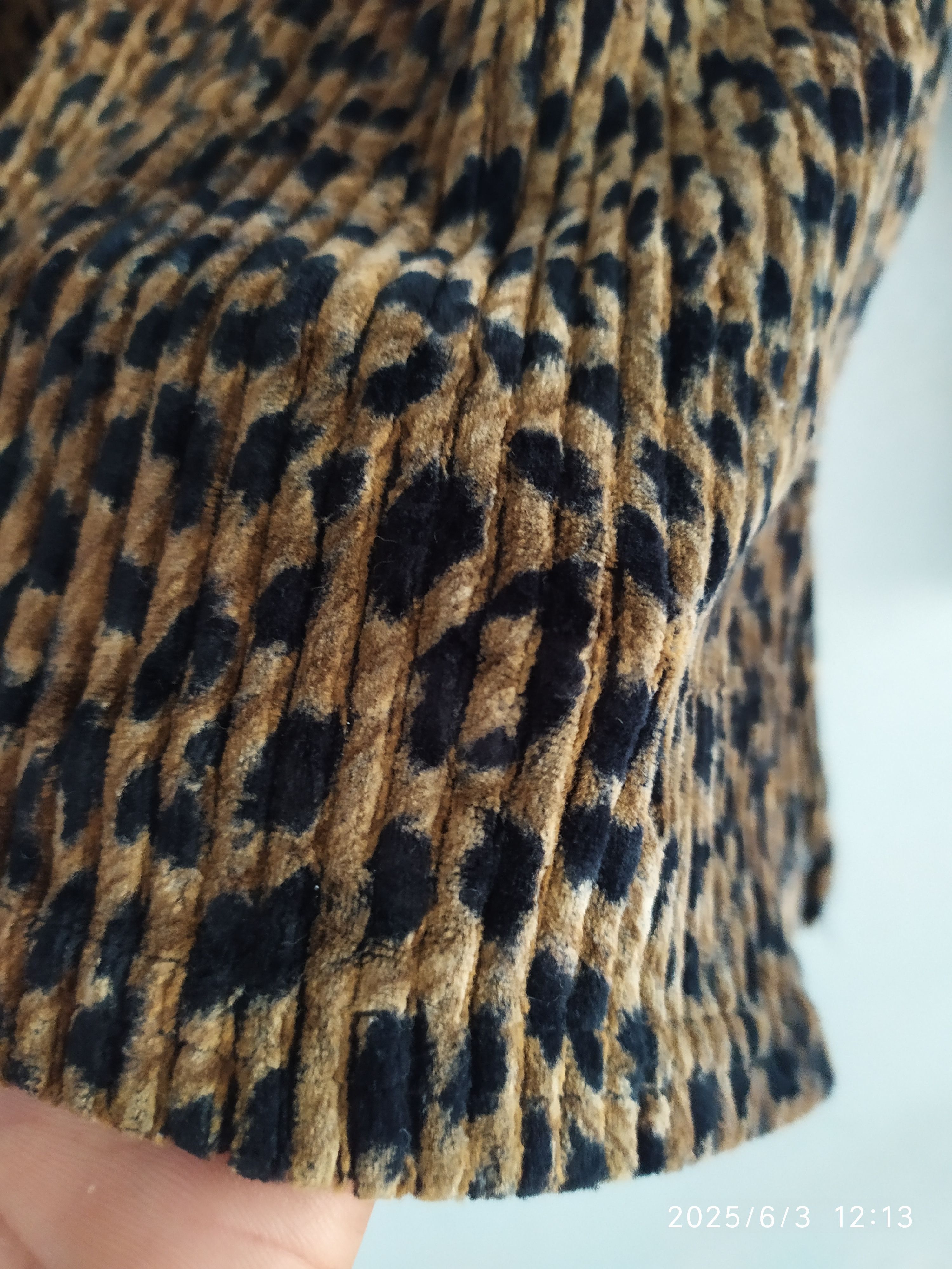 If Six Was Nine × Japanese Brand × Le Grande Bleu (L.G.B.) Japanese Leopard Long sleeve Shirt Size US S / EU 44-46 / 1 - 6 Thumbnail