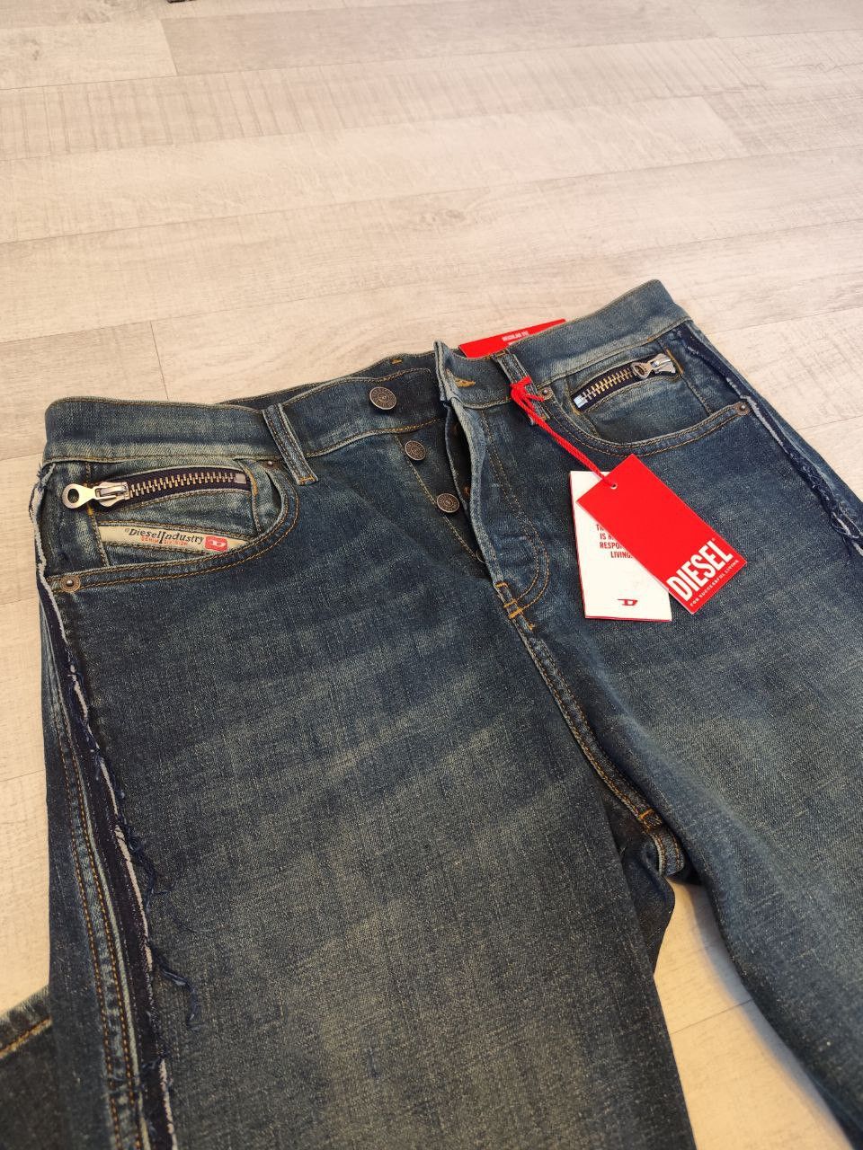 Diesel Diesel jeans 2020 D-VIKER-RE-09F40 EU size W32/L34 Size US 32 / EU 48 - 3 Thumbnail