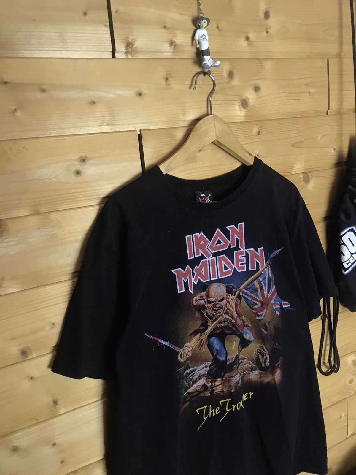 Vintage Vintage Iron Maiden the tropper t-shirt Size US XL / EU 56 / 4 - 2 Thumbnail