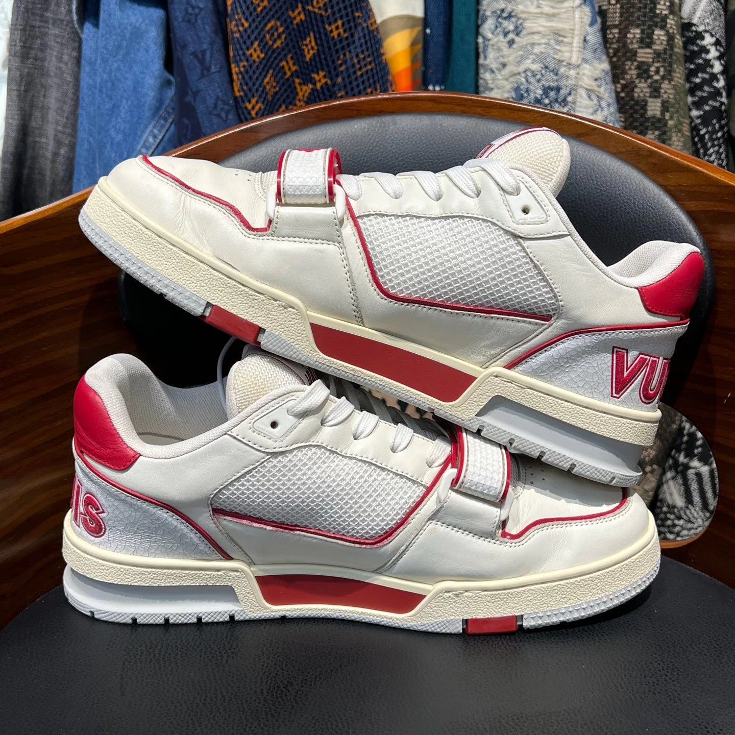 Louis Vuitton LV Trainer White Red Velcro US7 Excellent Condition Size US 8 / EU 41 - 7 Thumbnail