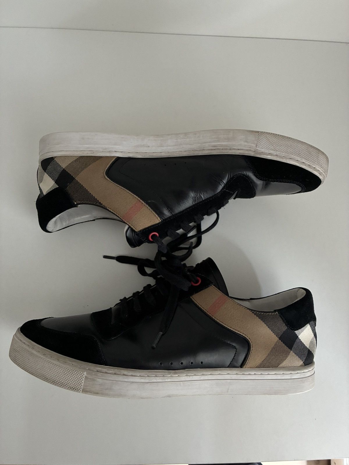 Burberry Burberry low trainers luxury sneakers leather House Check Size US 10 / EU 43 - 15 Thumbnail