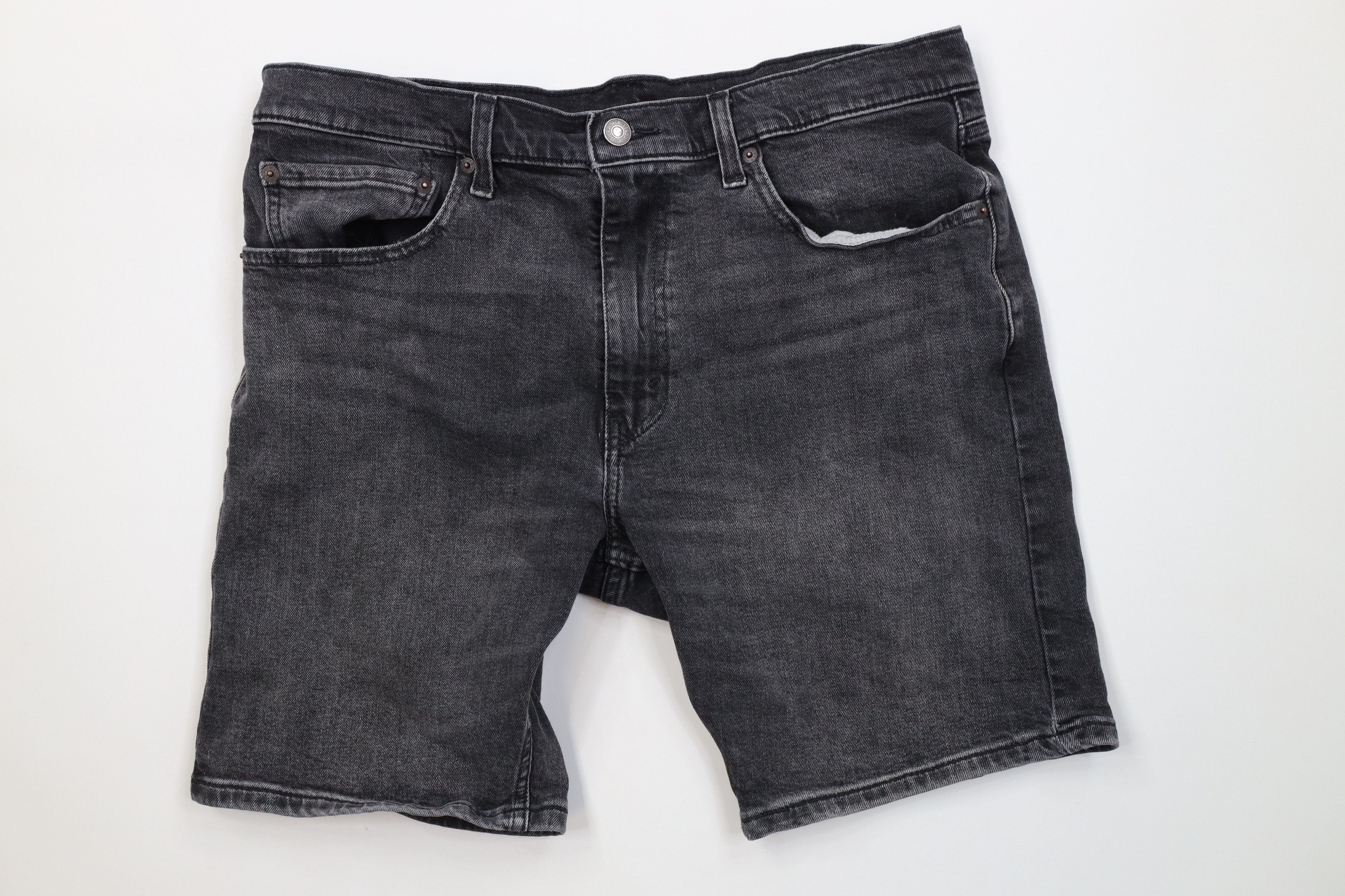 Levi's Vintage Y2K Levis 412 Faded Above Knee Denim Shorts Black Size US 36 / EU 52 - 1 Thumbnail