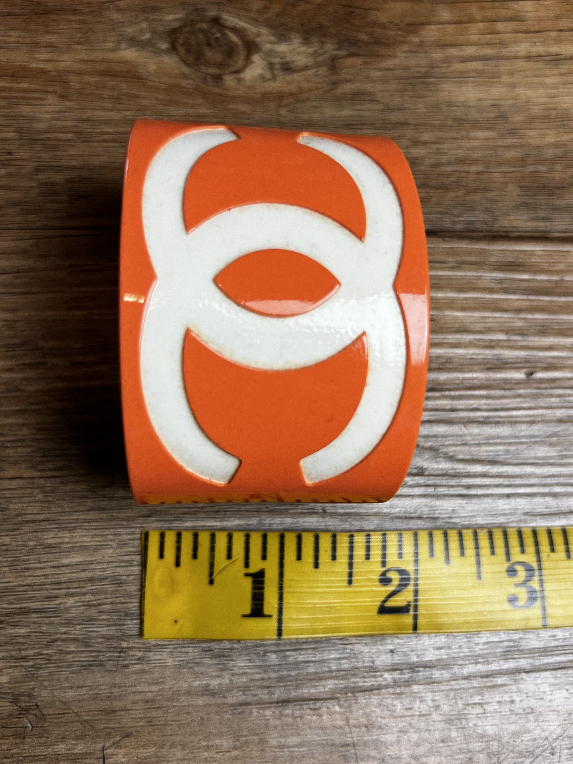 Chanel Vintage 2006 or 2008 Chanel Resin Cuff - Karl Lagerfeld Era Size ONE SIZE - 6 Thumbnail