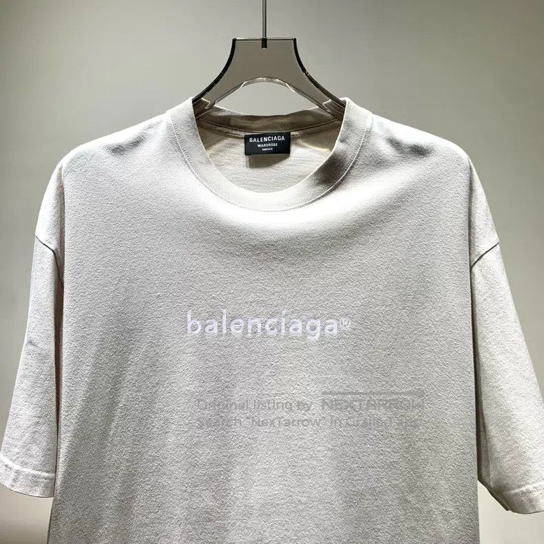 Balenciaga Balenciaga Logo Letter Print Round Short Sleeve T-Shirt Size US L / EU 52-54 / 3 - 3 Thumbnail
