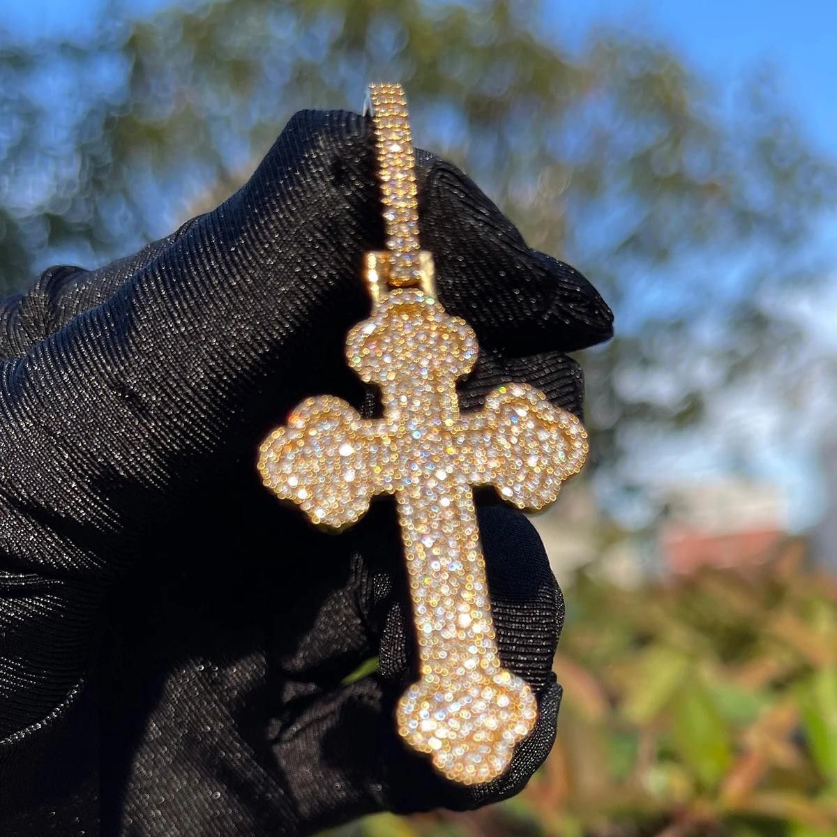 Japanese Brand Rose Gold Diamond Gothic Cross Necklace Size ONE SIZE - 4 Thumbnail