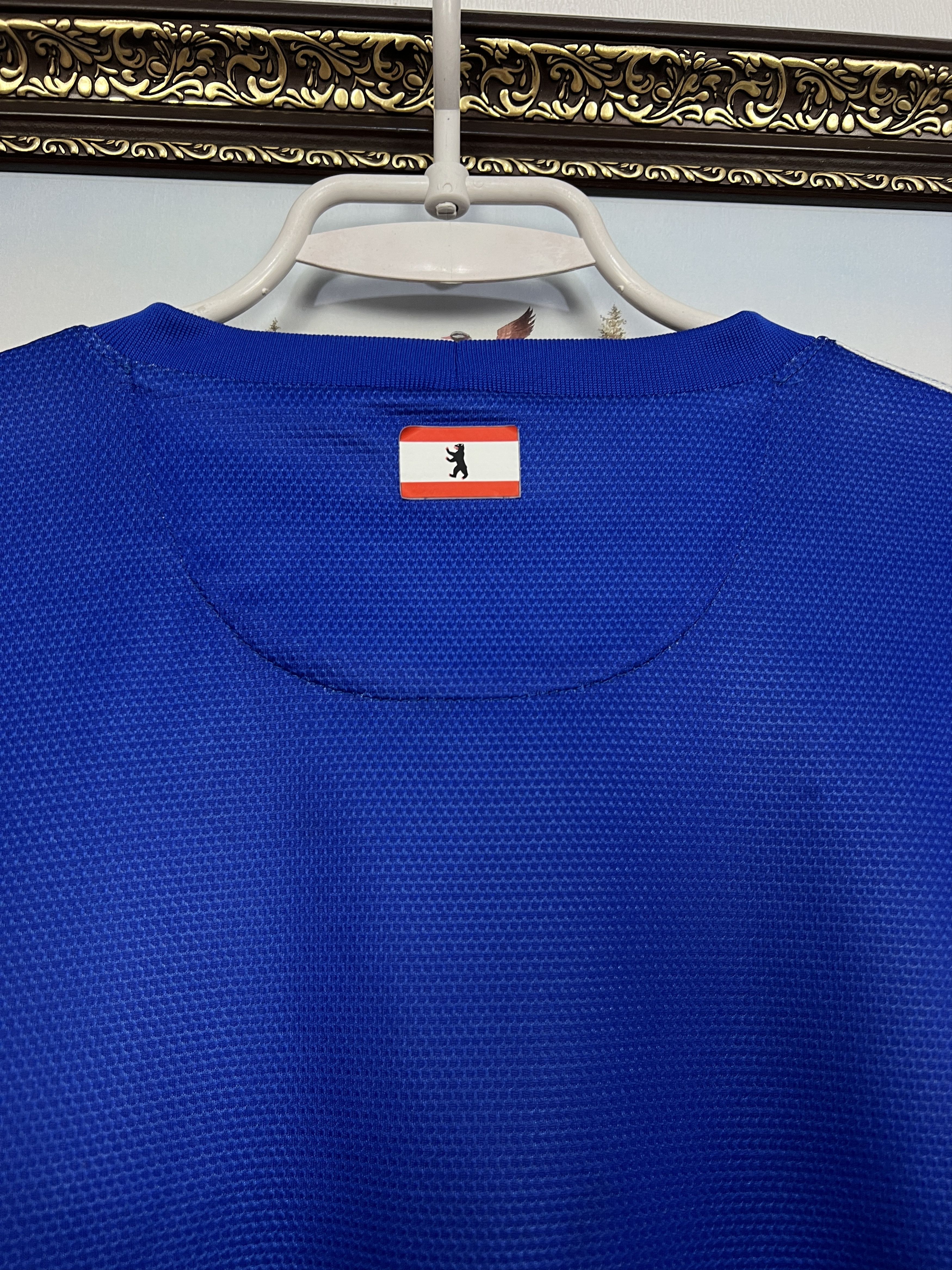 Nike Hertha football shirt 2012 Soccer Jersey Trikot Rare Hype Size US XL / EU 56 / 4 - 10 Thumbnail