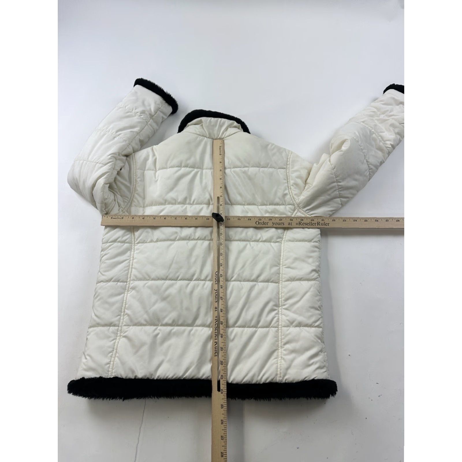 Spyder Spyder Jacket Women’s Puffer Casual Mid-Length Ivory 8 Zip Logo Zipper Regular Machine Washable Front Full Zip Size M / US 6-8 / IT 42-44 - 7 Thumbnail