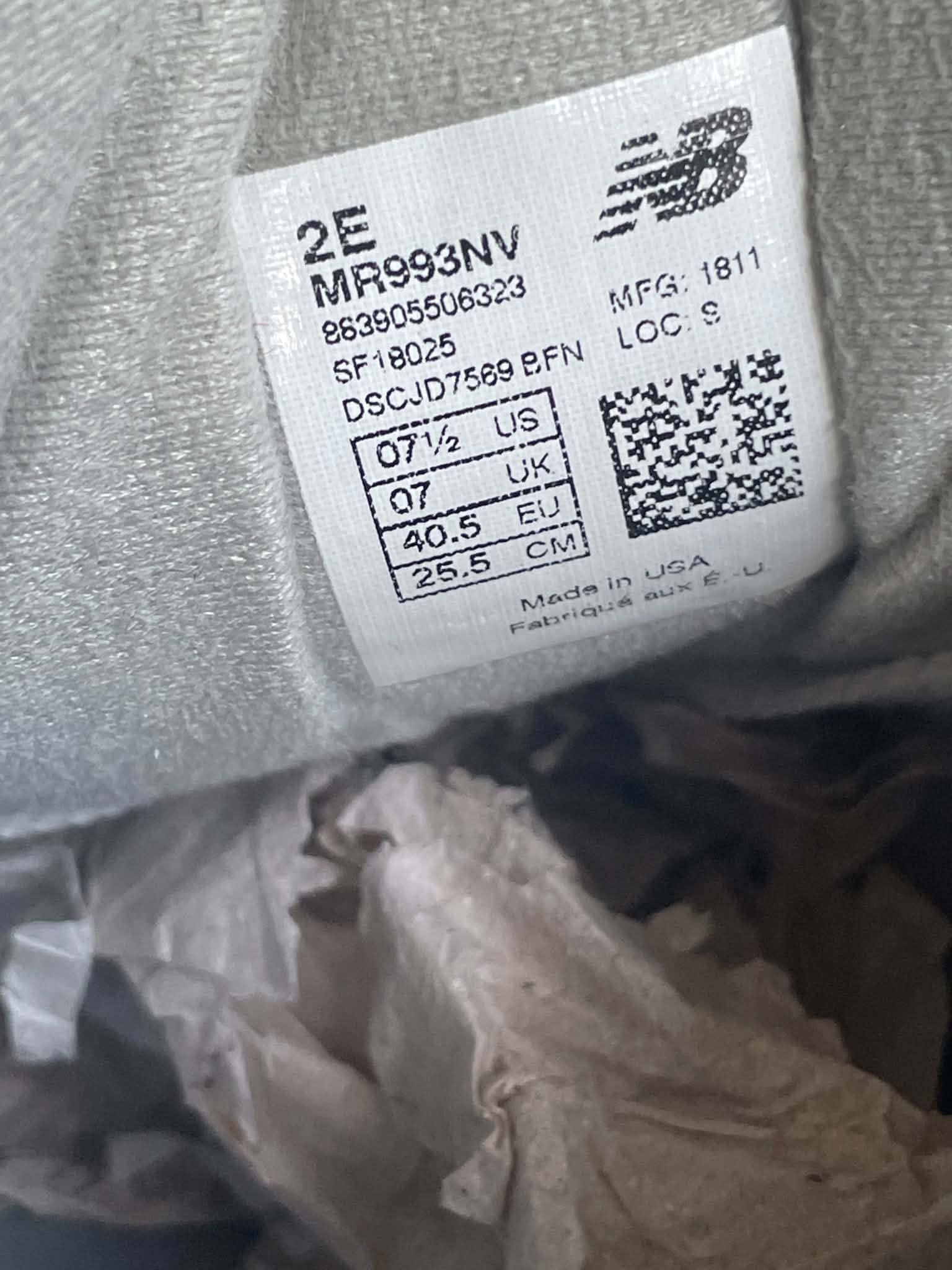 New Balance New Balance 993 MR993NV Made In USA kith Navy Size US 7.5 / EU 40-41 - 6 Thumbnail