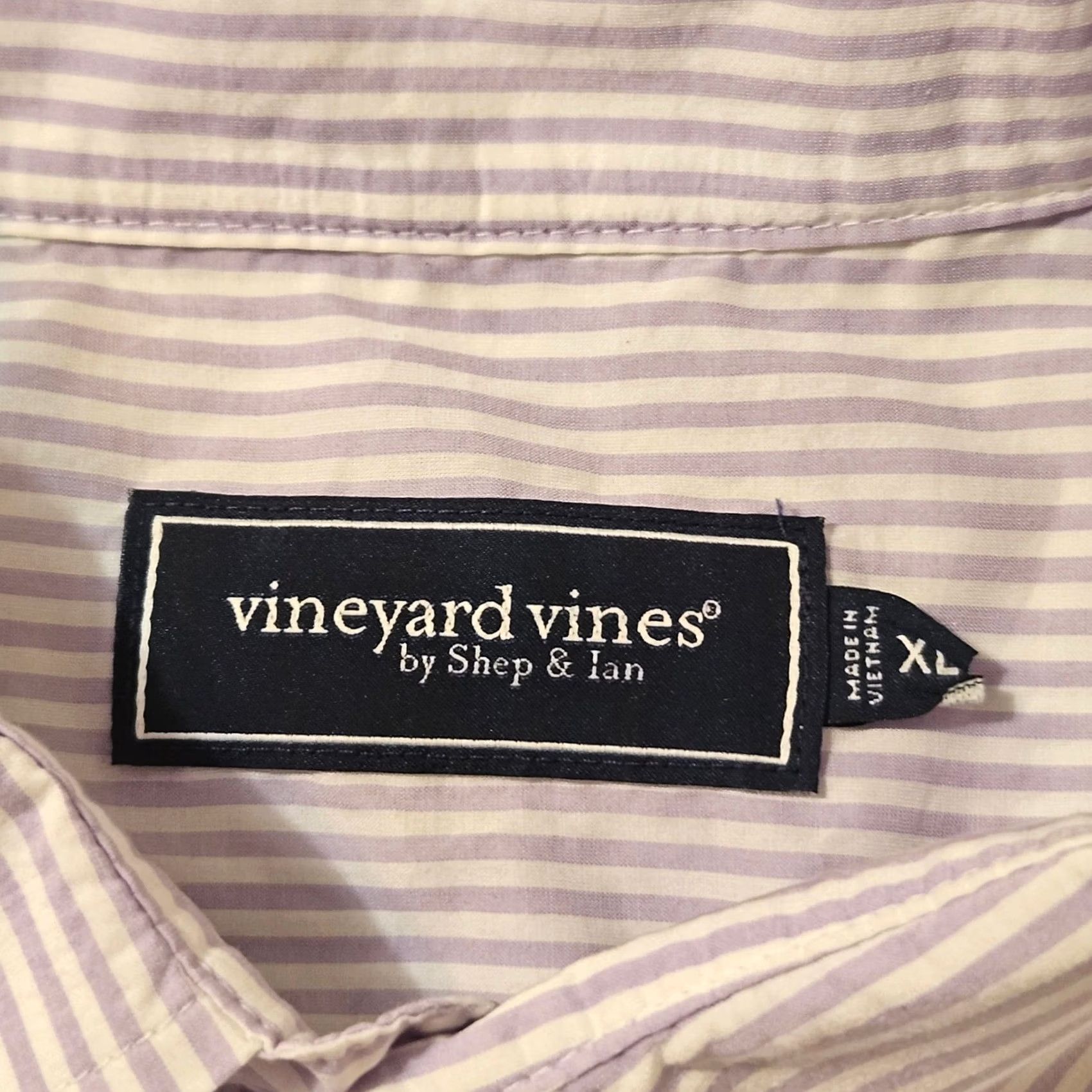 Vineyard Vines Vineyard Vines Shirt Mens XL Striped Silk Blend Soft Lightweight Button Front Size US XL / EU 56 / 4 - 4 Thumbnail