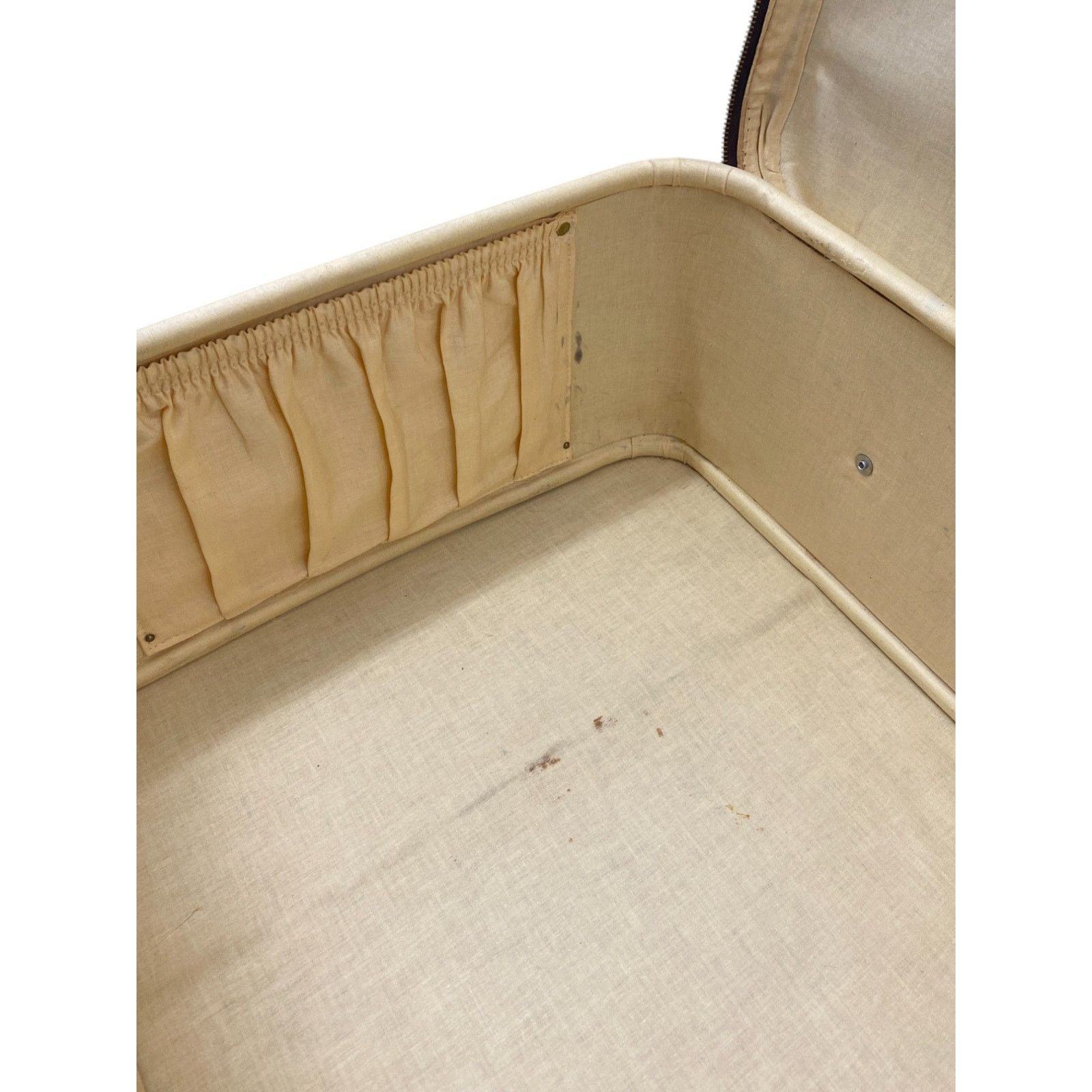 Louis Vuitton Monogram Leather Suitcase Size ONE SIZE - 11 Thumbnail