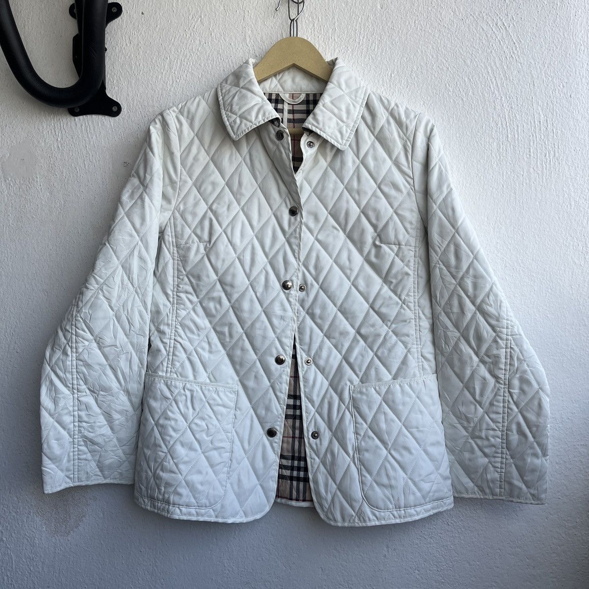 Burberry BURBERRY LONDON QUILTED NOVACHECK DESIGNER LIGHT JACKET Size XS / US 0-2 / IT 36-38 - 1 Thumbnail
