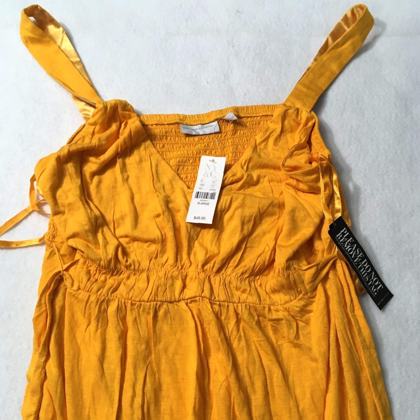 Vintage NWT New York & Company NWT NY&C Dress Maxi V-Neck Short Sleeve Pullover Gold Yellow Women XL Adult Dress Maxi V-Neck Solid Pattern Size XL / US 12-14 / IT 48-50 - 2 Thumbnail