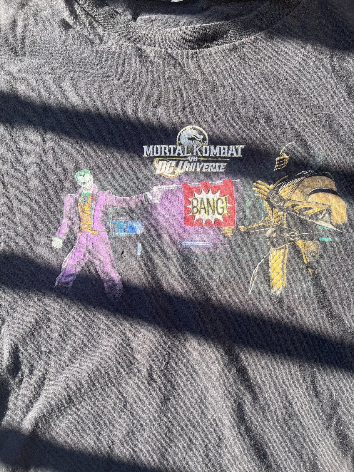 Vintage Vintage mortal kombat vs dc tee Size US L / EU 52-54 / 3 - 4 Thumbnail