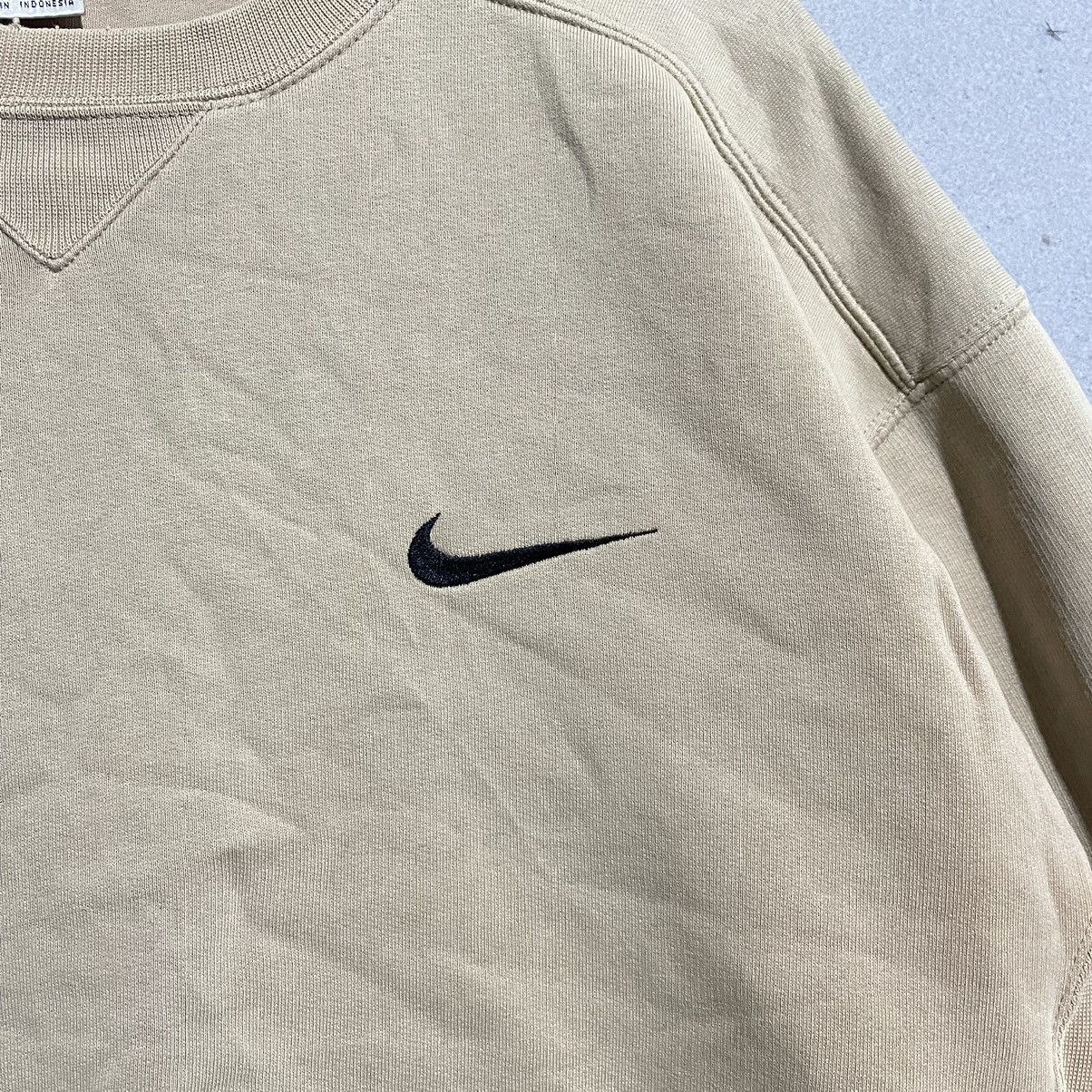 Nike Vintage 90s Nike Small Swoosh Crewneck Sweatshirt Size US L / EU 52-54 / 3 - 2 Thumbnail