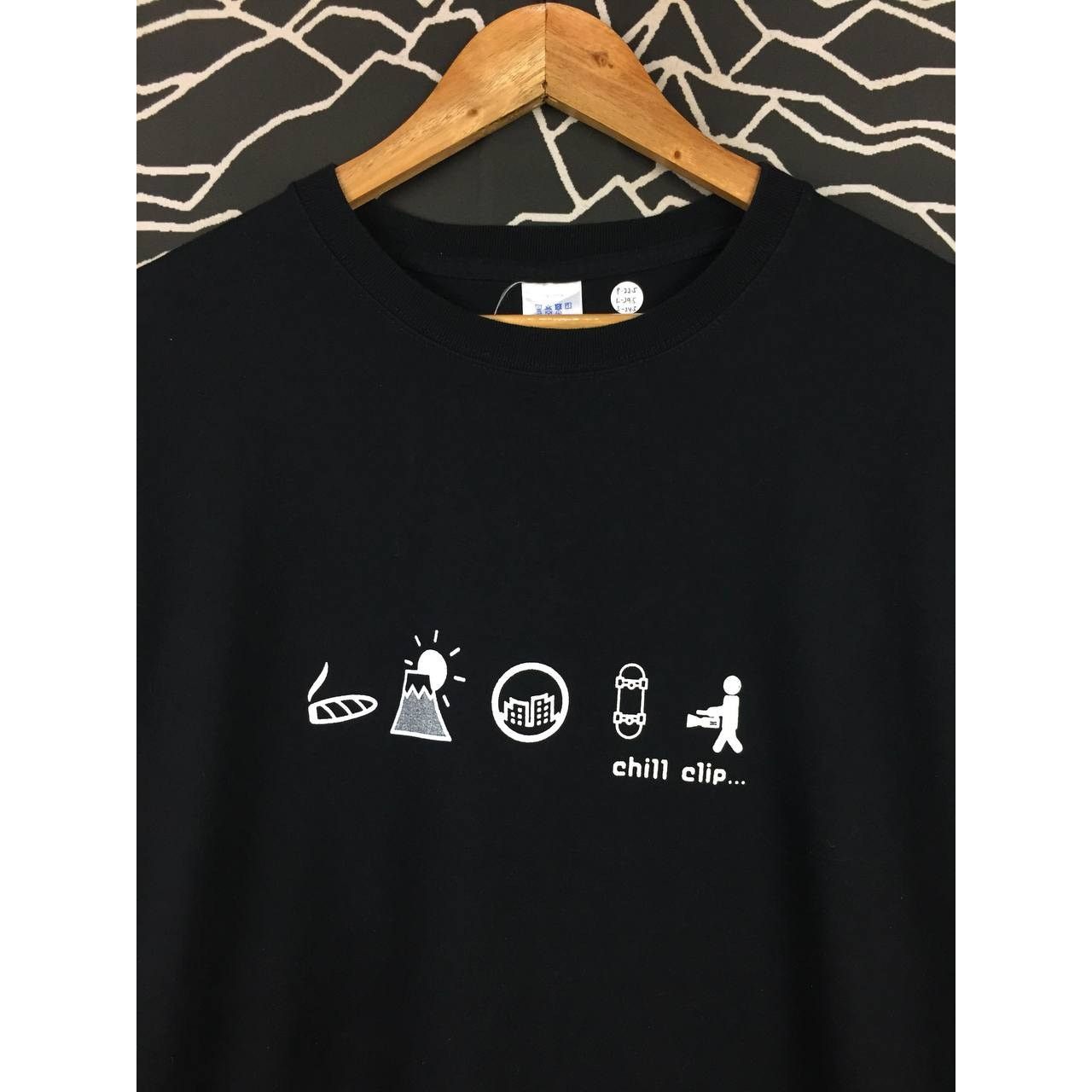 Japanese Brand Chill Clip Urban Lifestyle Long Sleeve Tee Size US XL / EU 56 / 4 - 3 Thumbnail
