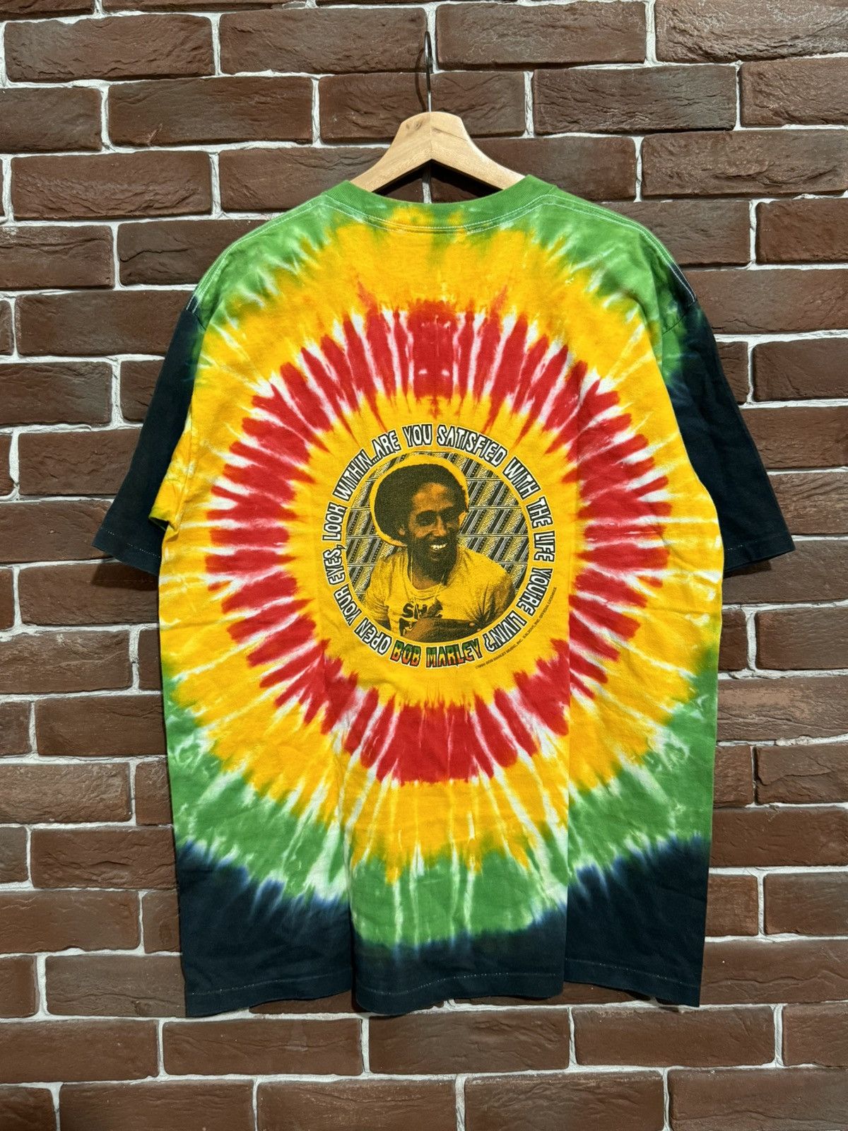 Bob Marley 1996 Bob Marley Vintage Rap Tee Reggae Lion Single Stitch Size US XL / EU 56 / 4 - 2 Thumbnail