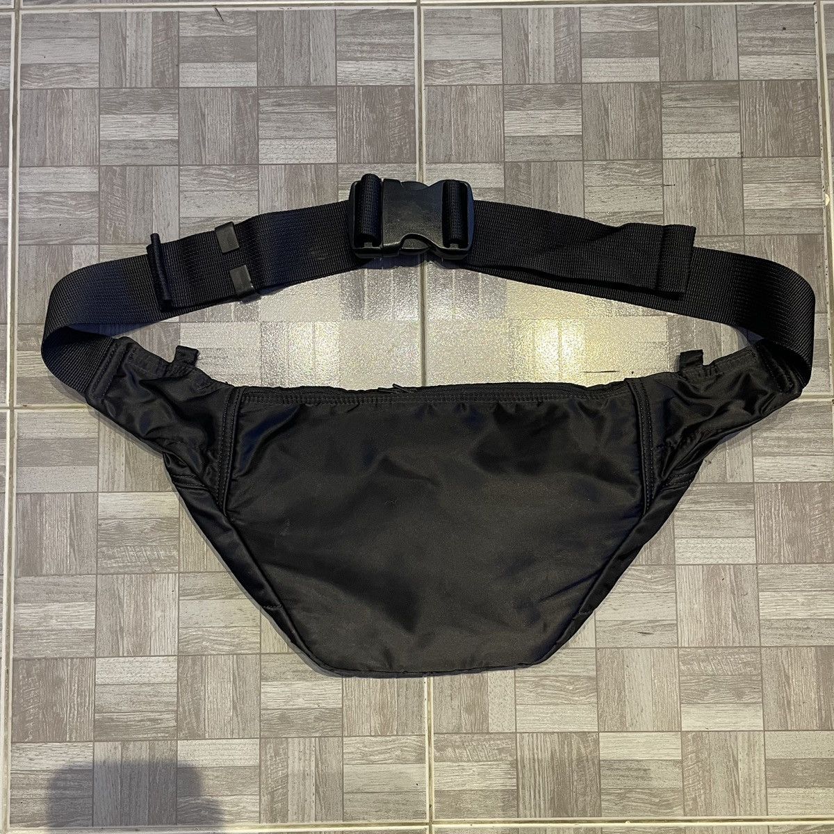 Head Porter × Porter Porter Yoshida&Co Tanker Oversized Waist Bag/Crossbody Size ONE SIZE - 2 Thumbnail
