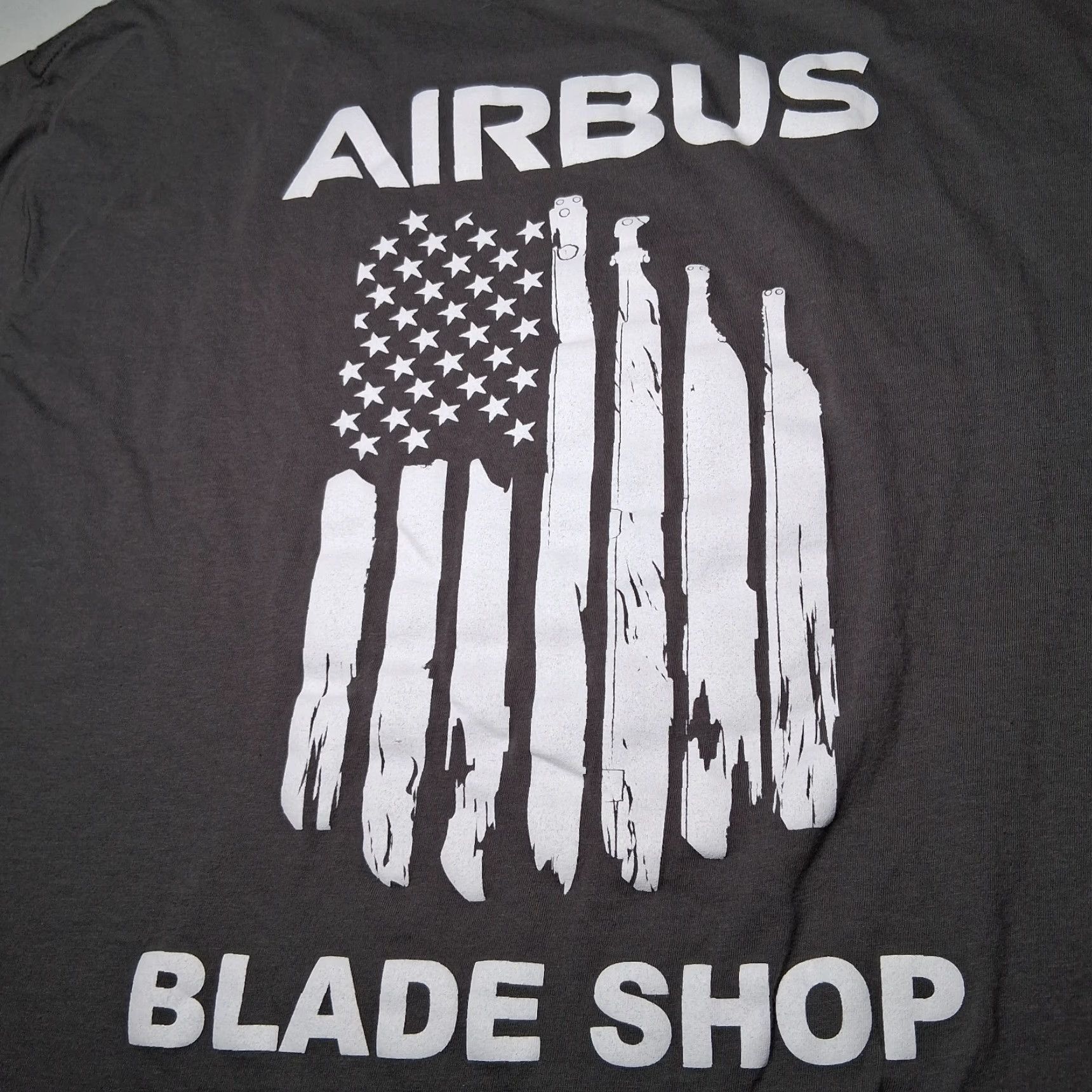Gildan Airbus Helicopter Shirt Men XL Gray Cotton Graphic Crew Neck Short Sleeve Gildan Softstyle USA USA Blade Shop aviation Chopper Mechanic Military Size US XL / EU 56 / 4 - 2 Thumbnail