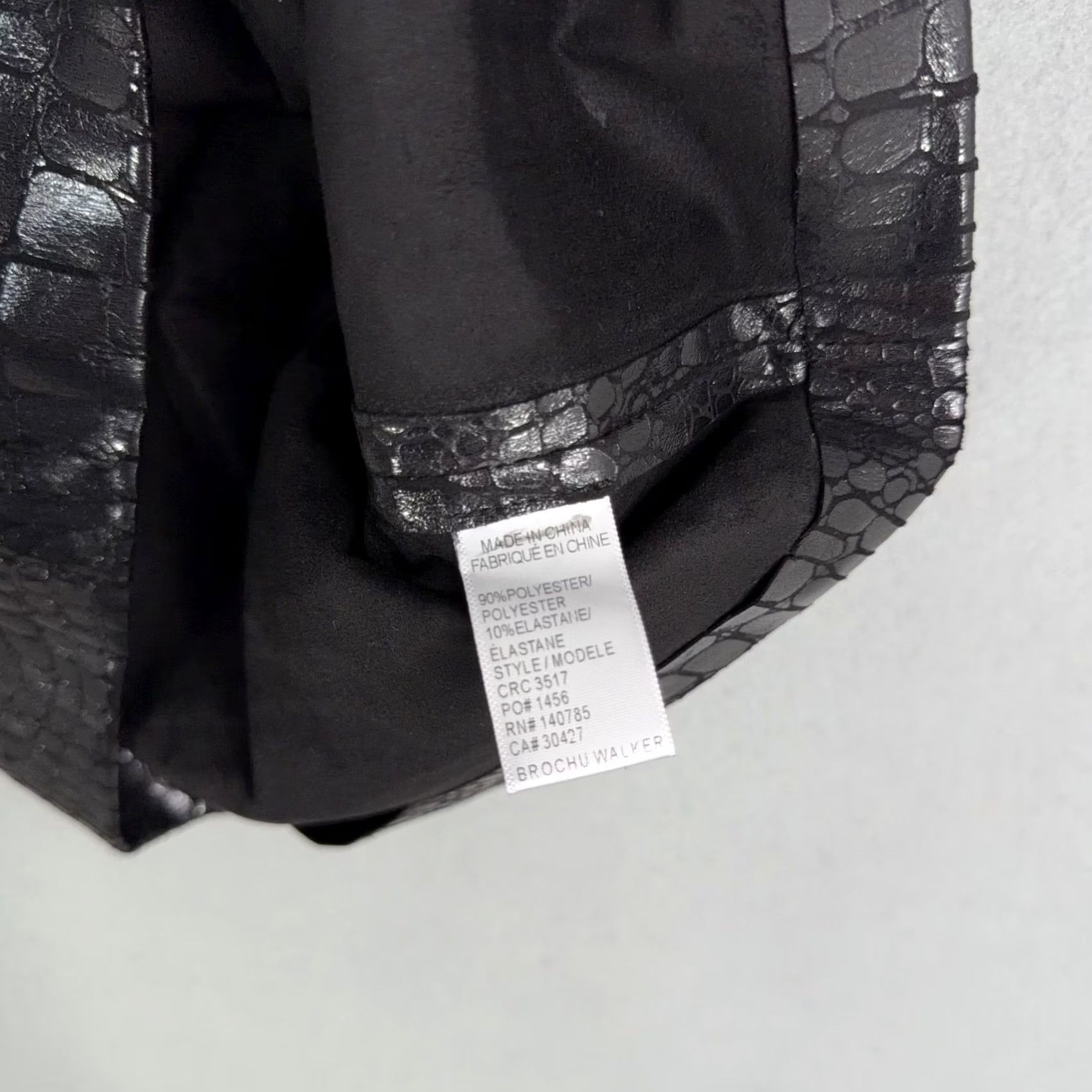 Brochu Walker Brochu Walker Skirt Womens Small Black Croc Embossed Faux Leather Pencil Office Size 28" / US 6 / IT 42 - 4 Thumbnail
