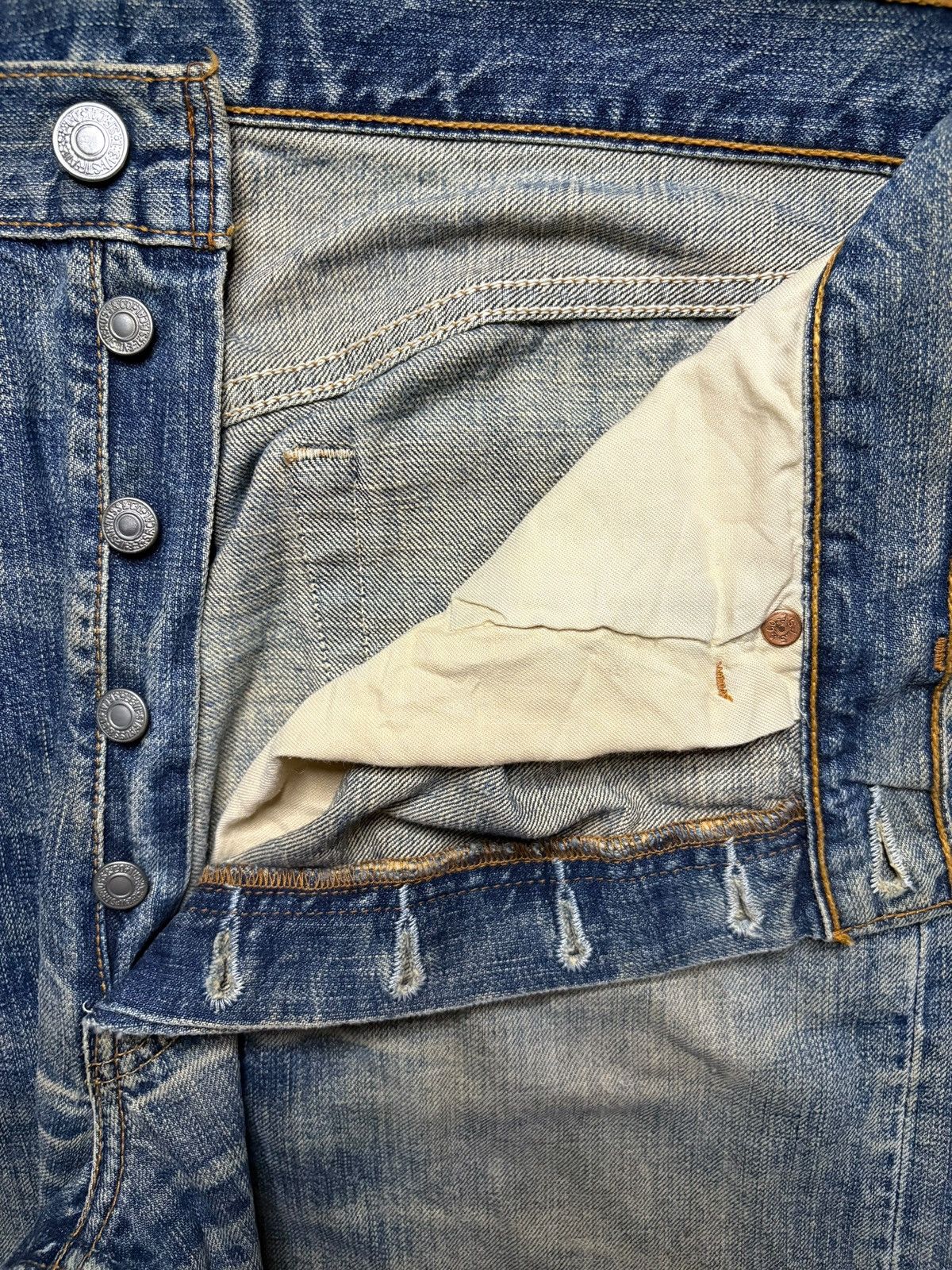 Levi's Vintage 90s Levis 501 Rusty Mud Wash Ripped Loose Jeans Size US 33 - 3 Thumbnail