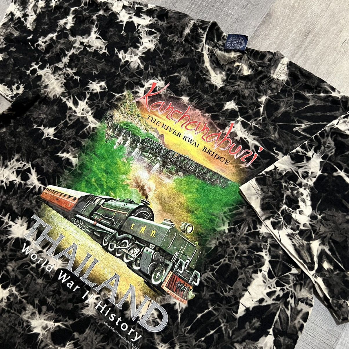 Vintage VTG Kanchanaburi Death Railway World War 2 River Shirt Size US XL / EU 56 / 4 - 3 Thumbnail
