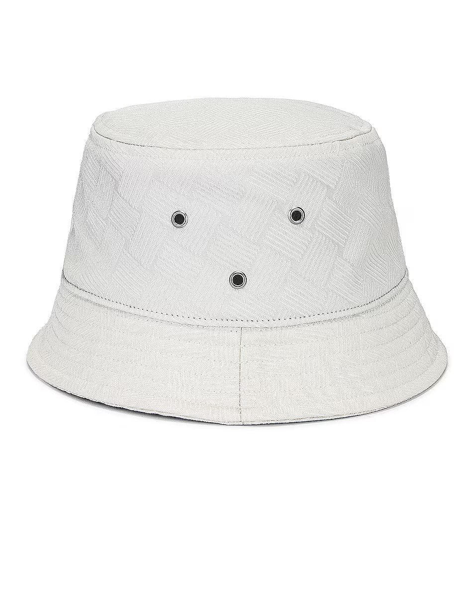 Bottega Veneta o1w1db10824 Size: M / Hat in White Size ONE SIZE - 1 Thumbnail