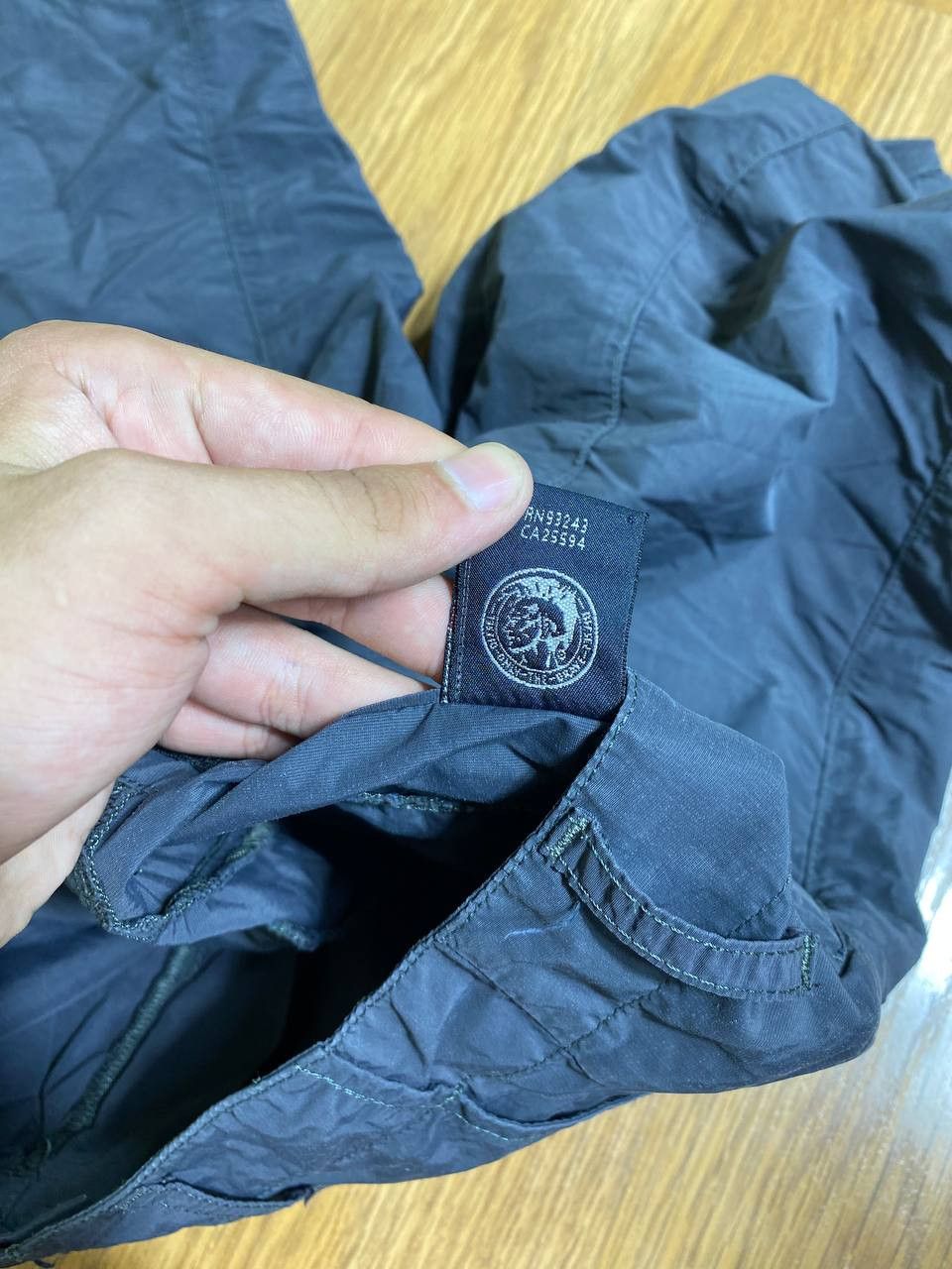 Diesel × Vintage Vintage 90s Y2K Diesel Big Logo Blue Cargo Long Shorts Size US 28 / EU 44 - 3 Thumbnail
