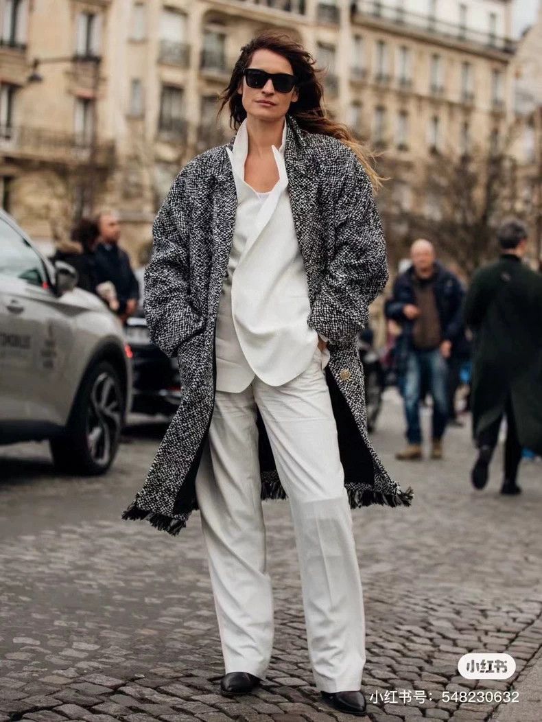 Chanel Chanel 20A tweed braided and stitched feather coat Size XS / US 0-2 / IT 36-38 - 8 Thumbnail