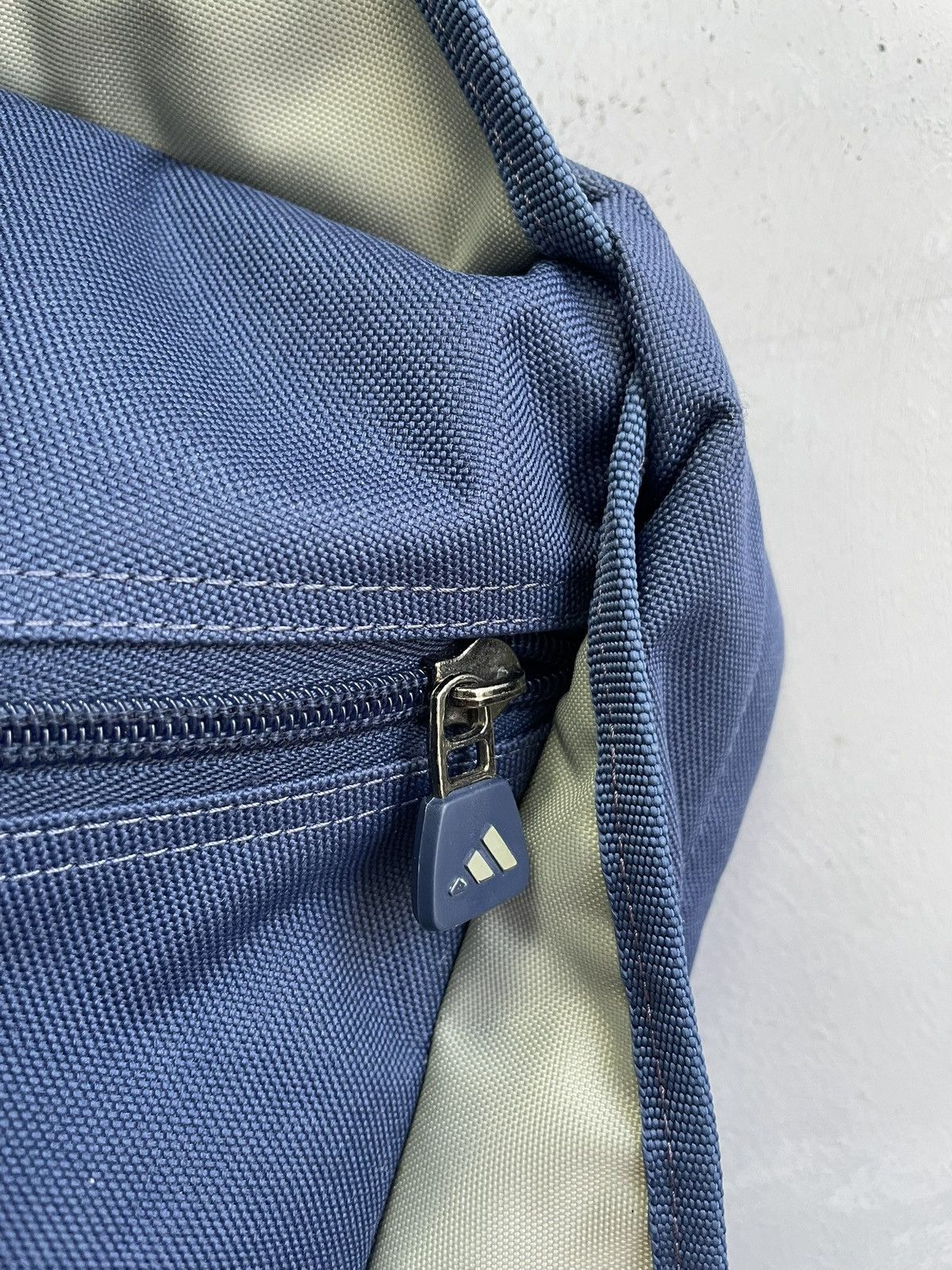 Adidas Adidas retro sling bag y2k messenger hype yohji yamamoto Size ONE SIZE - 11 Thumbnail