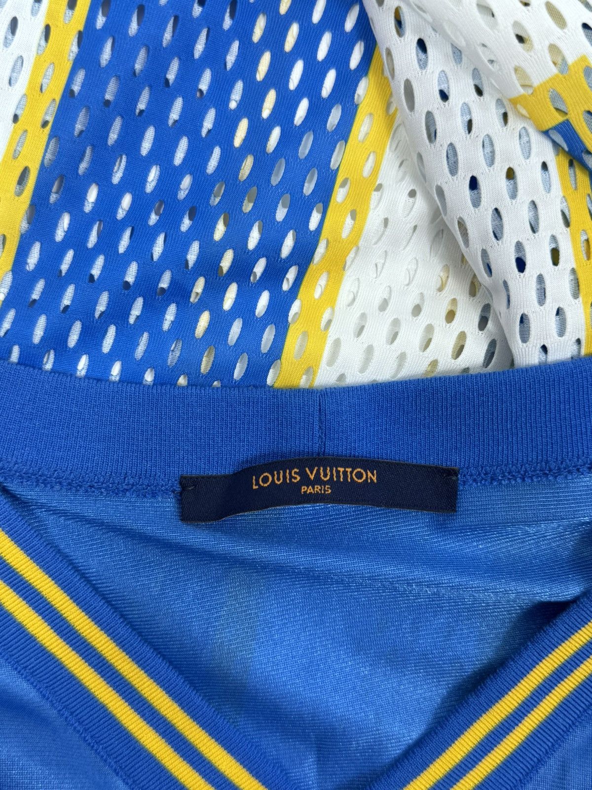 Louis Vuitton LV 00 JERSEY Size US XL / EU 56 / 4 - 3 Thumbnail